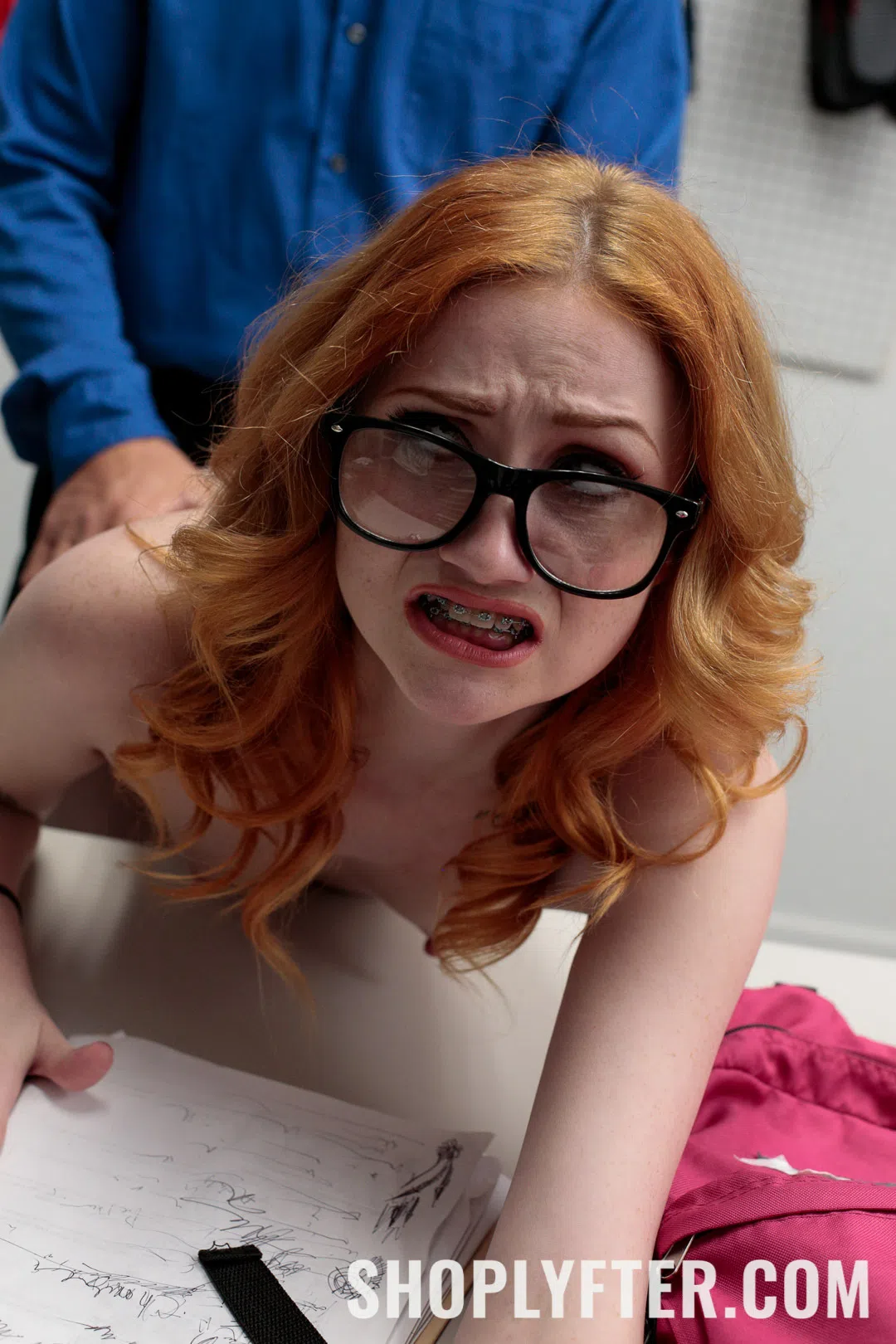 scarlet-skies-shoplyfter-100498 Of Page 2-6.webp
