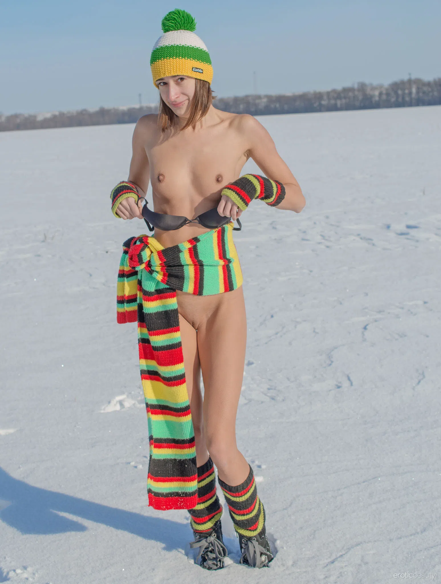 sugary-erotic-beauty-179648 Of Page 3-15.webp