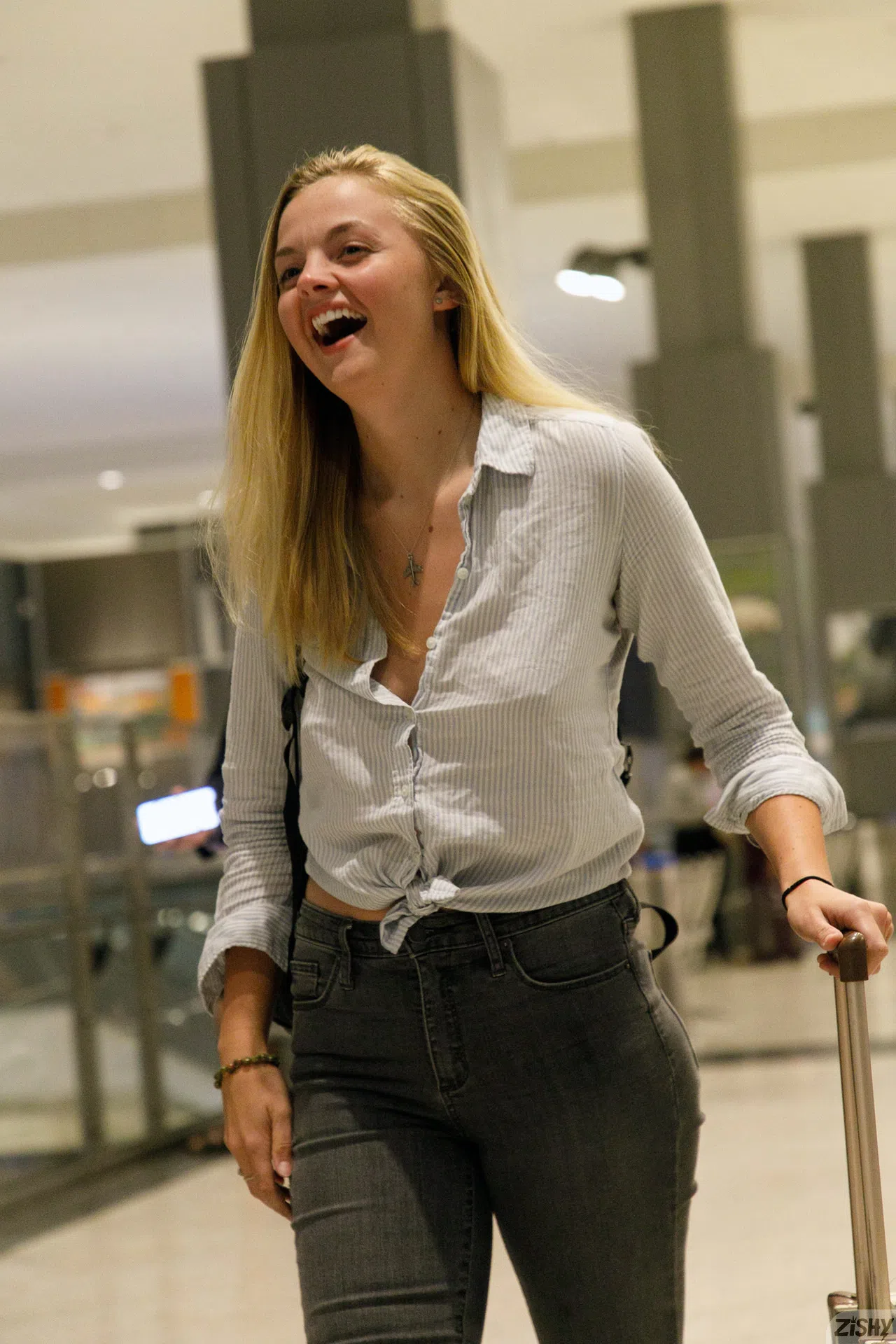 sybil-kuechler-welcome-to-atx-zishy-103626 Of Page 1-3.webp