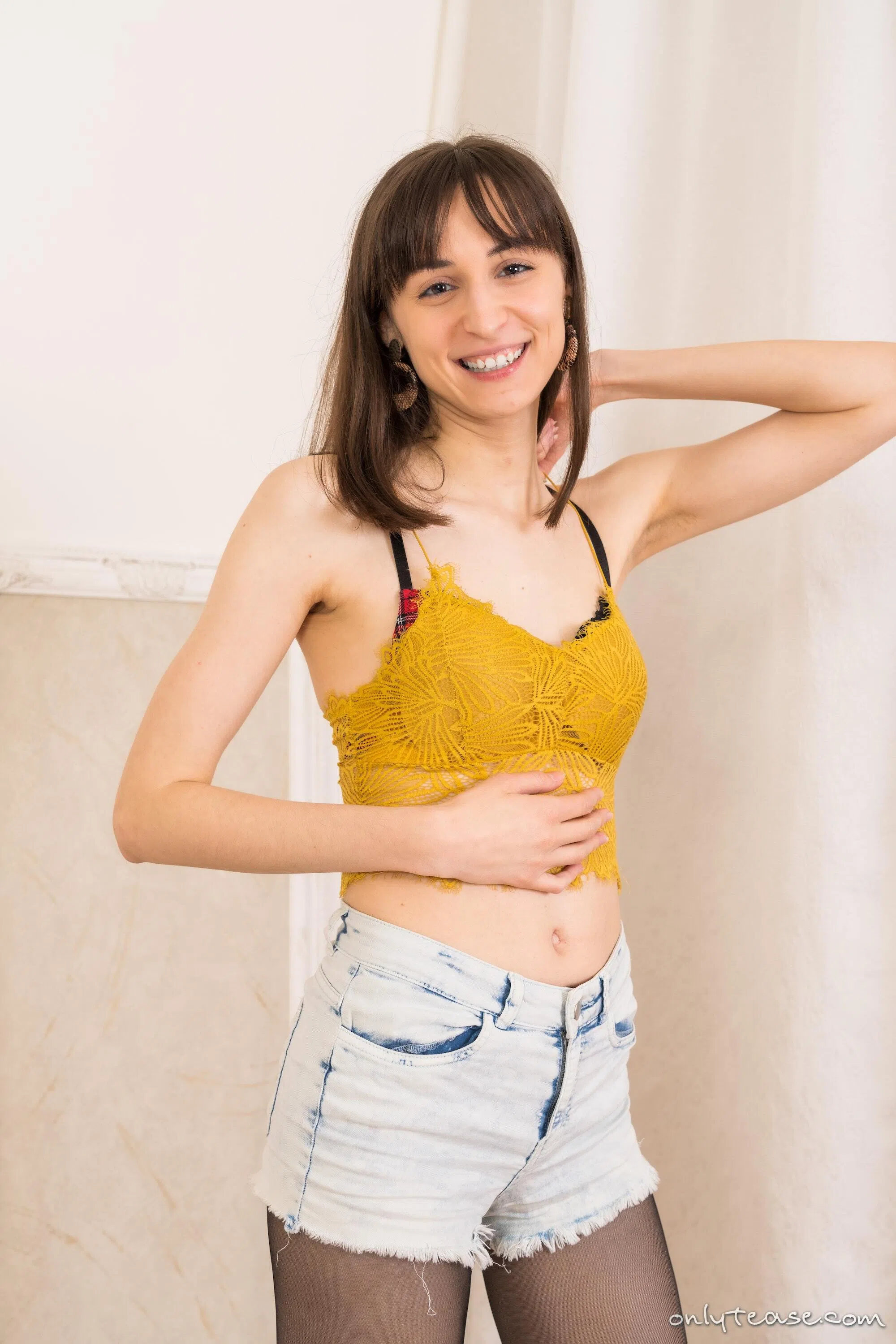 zlata-only-tease-144046 Of Page 1-1.webp