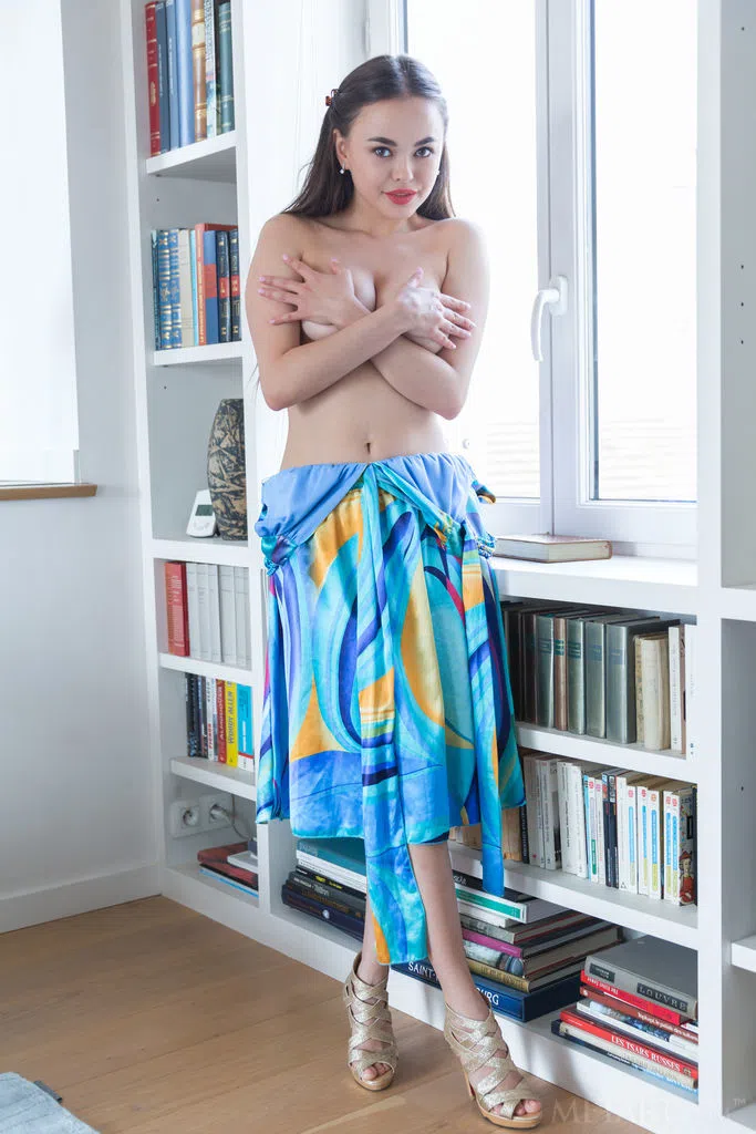 li-moon-metart-54392 Of Page 1-3.webp