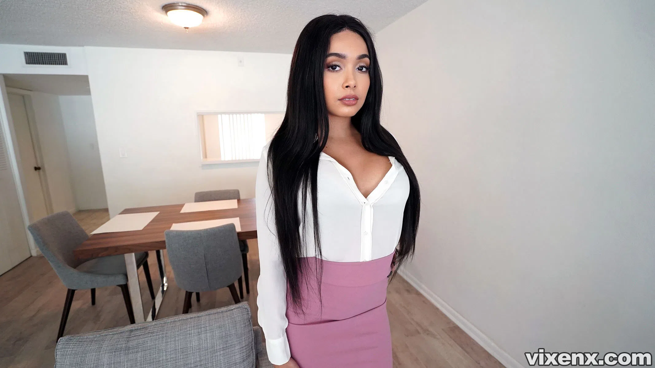 aaliyah-hadid-property-sex-55157 Of Page 1-1.webp