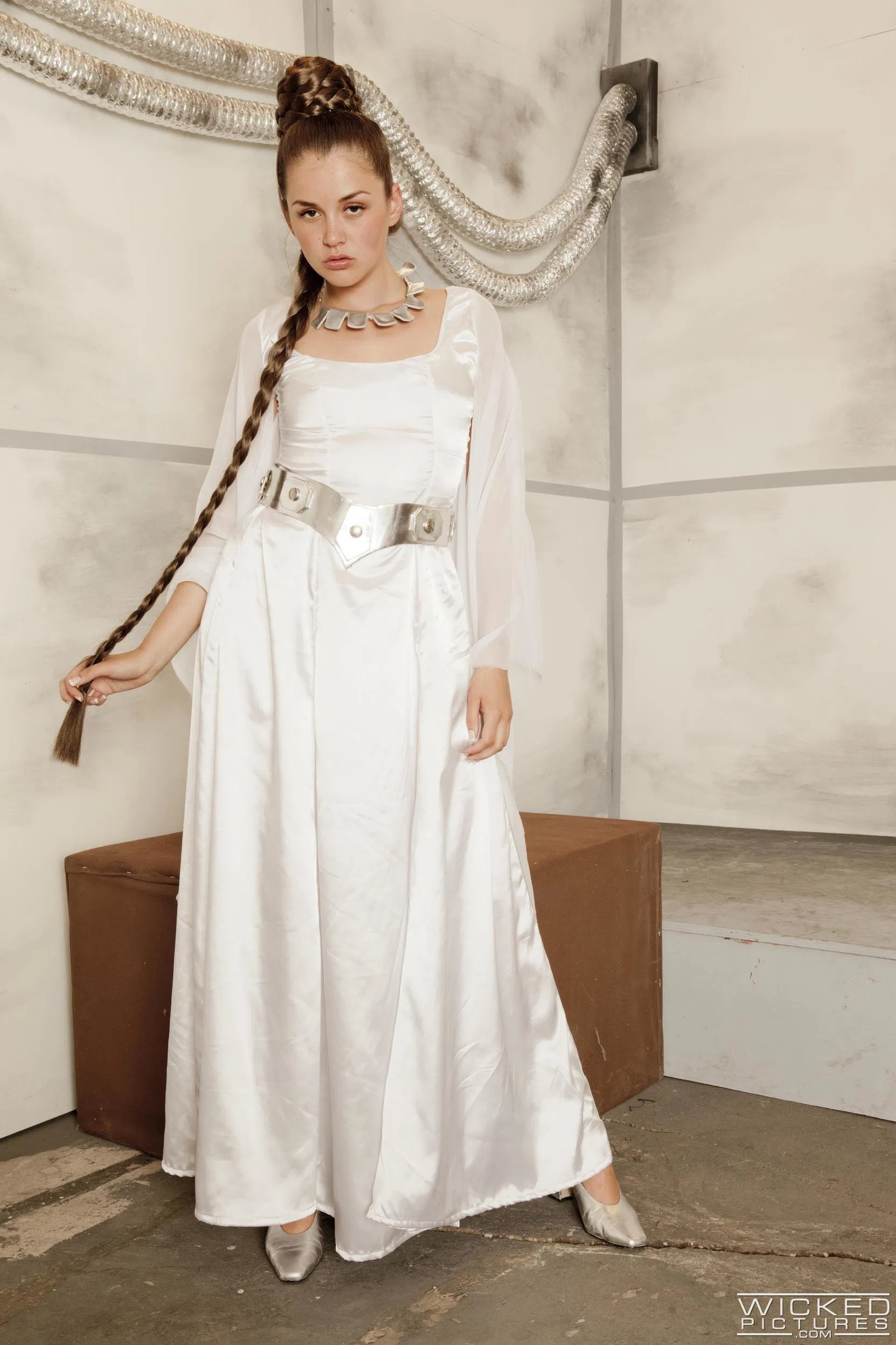 allie-haze-star-wars-xxx-a-porn-parody-1-10357 Of Page 1-1.webp