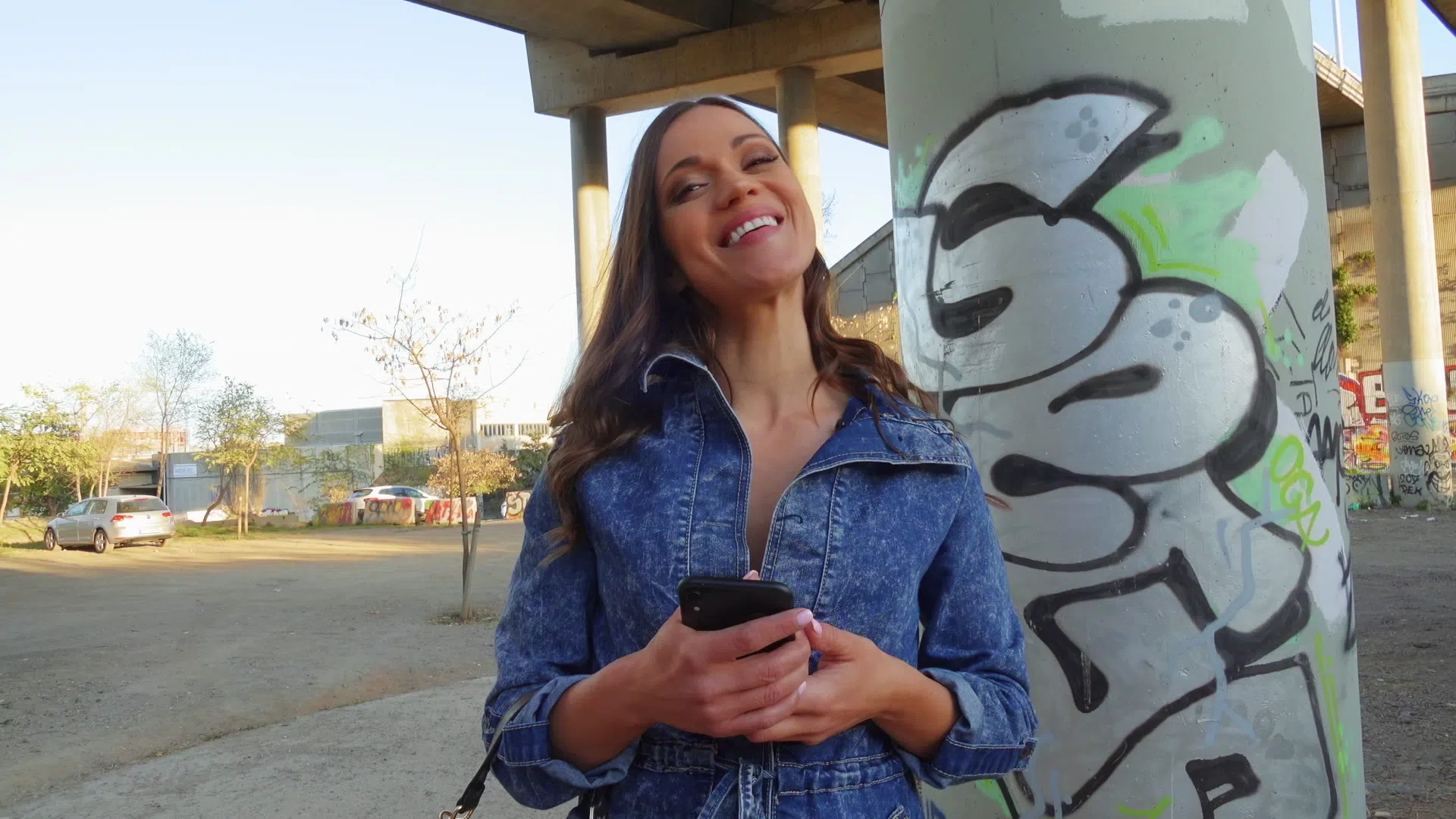 alyssa-reece-public-pickups-60759 Of Page 1-1.webp