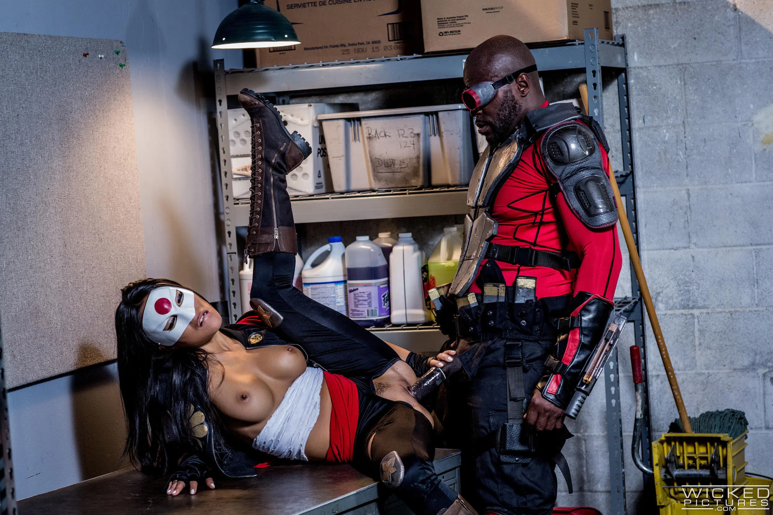 asa-akira-suicide-squad-xxx-an-axel-braun-parody-18550 Of Page 2-6.webp