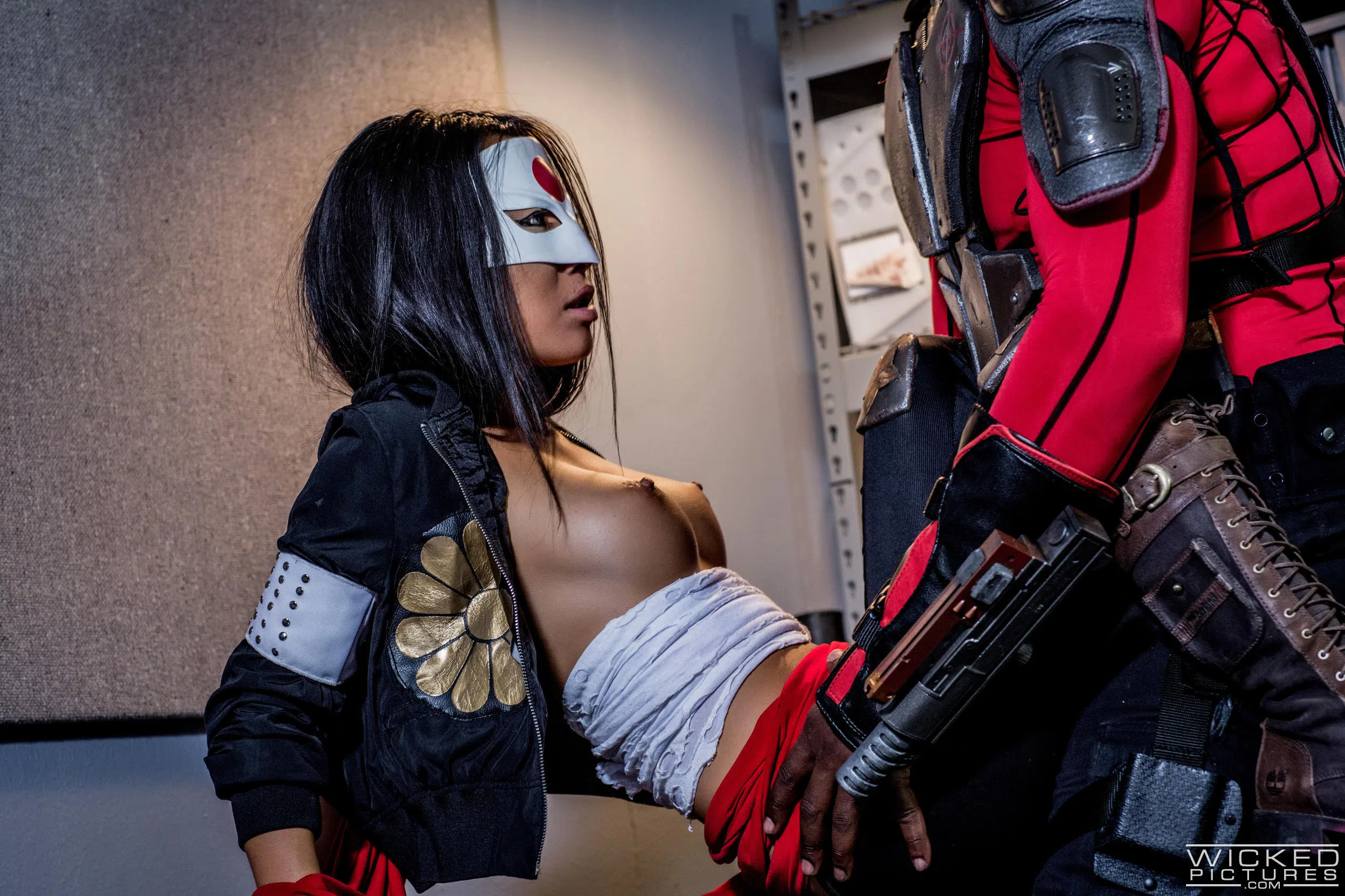 asa-akira-suicide-squad-xxx-an-axel-braun-parody-18550 Of Page 2-9.webp