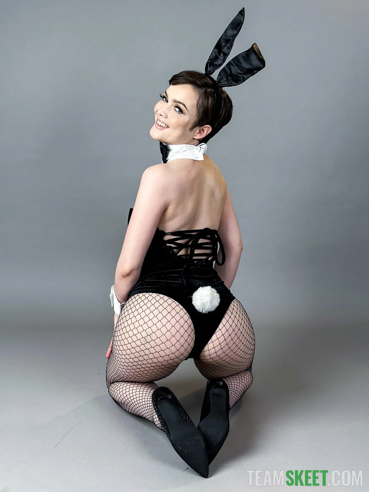 bunny-madison-maya-woulfe-bad-milfs-164237 Of Page 2-6.webp