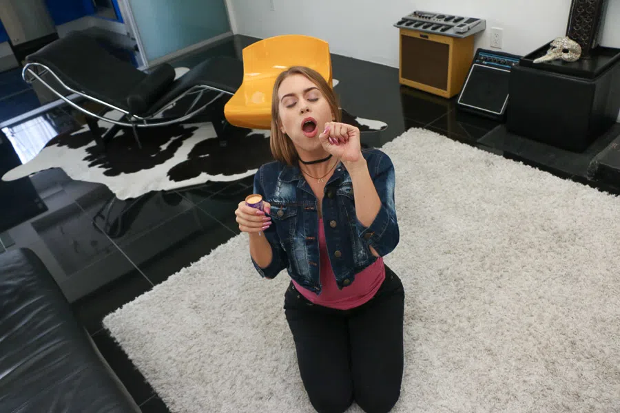 jill-kassidy-pov-life-35849 Of Page 1-4.webp