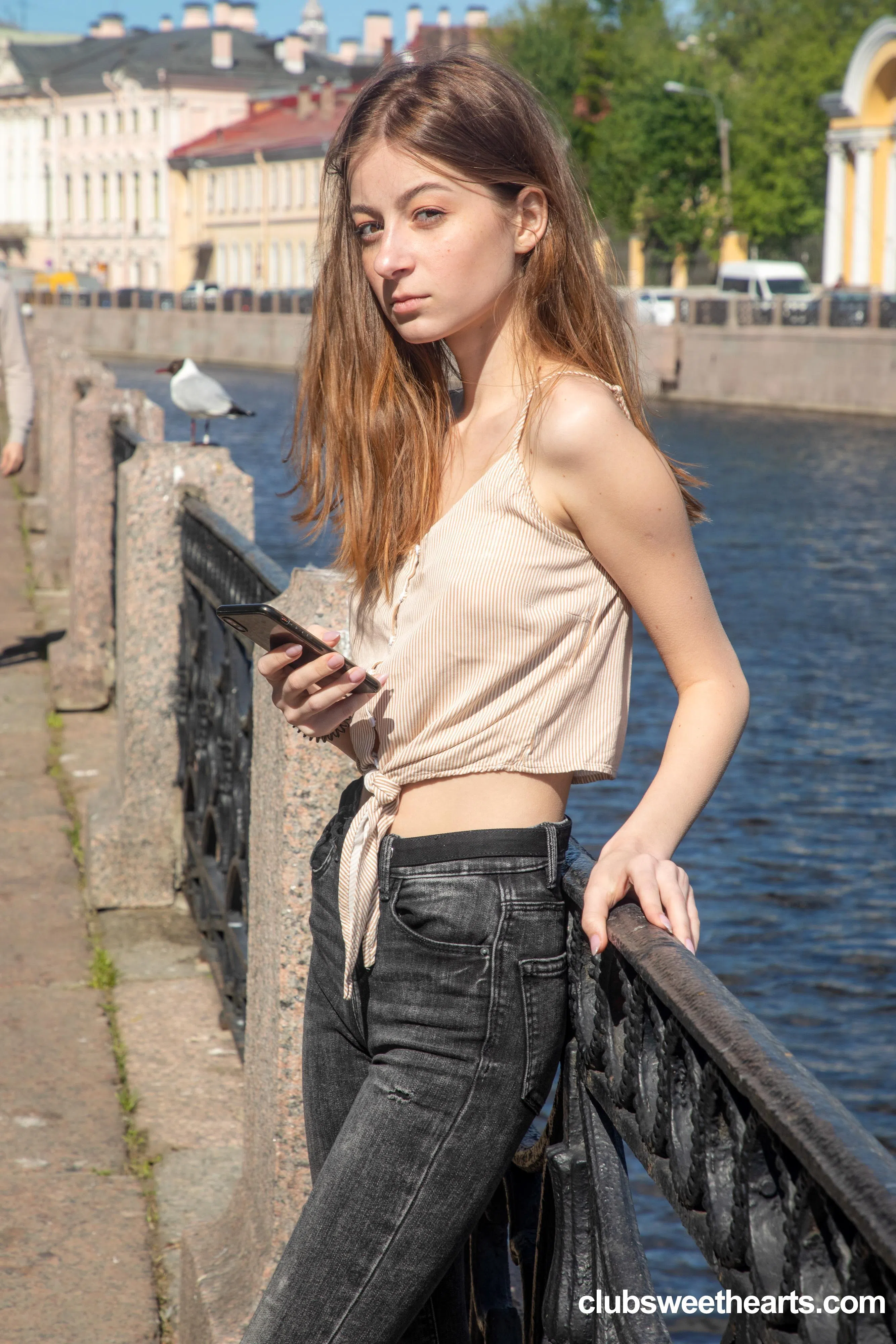 lia-club-seventeen-93017 Of Page 1-1.webp