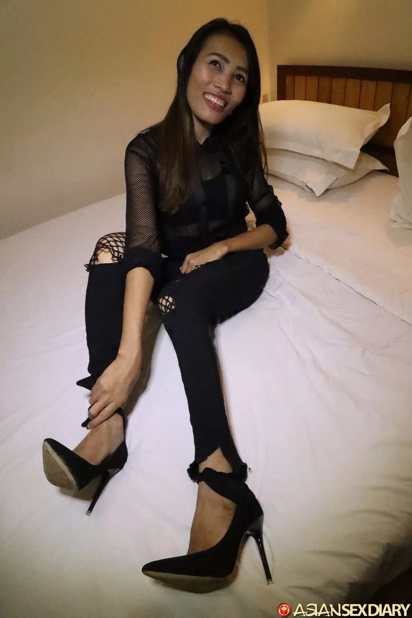 tata-asian-sex-diary-117648 Of Page 1-2.webp