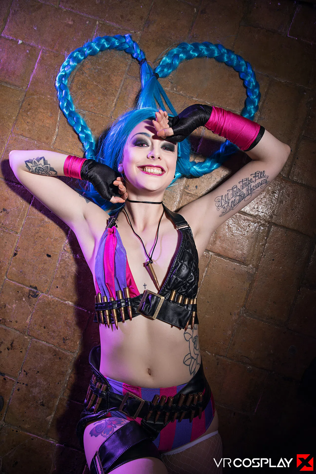 alessa-savage-lol-jinx-xxx-parody-29112 Of Page 2-7.webp