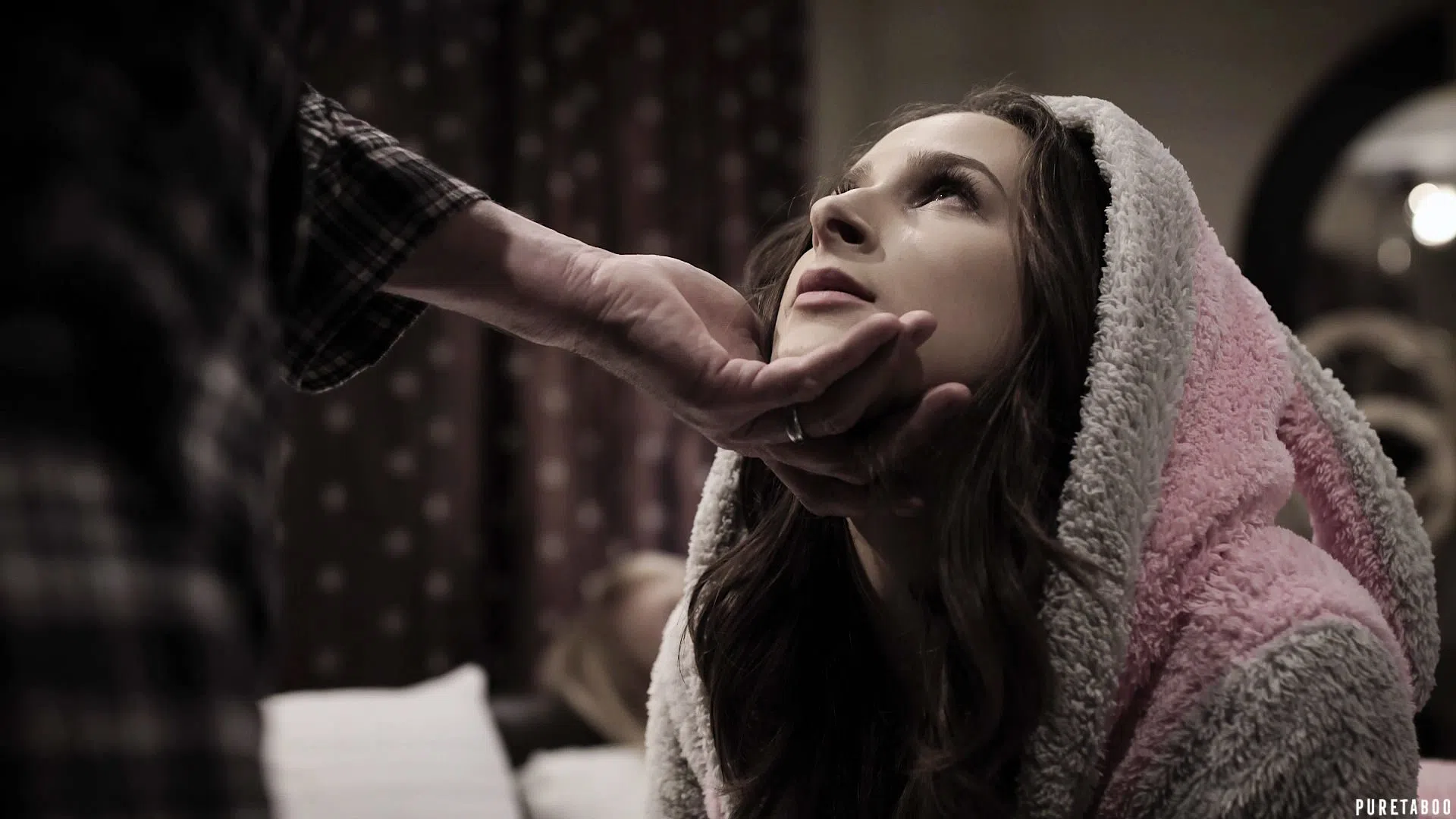 ashley-adams-pure-taboo-37806 Of Page 1-2.webp