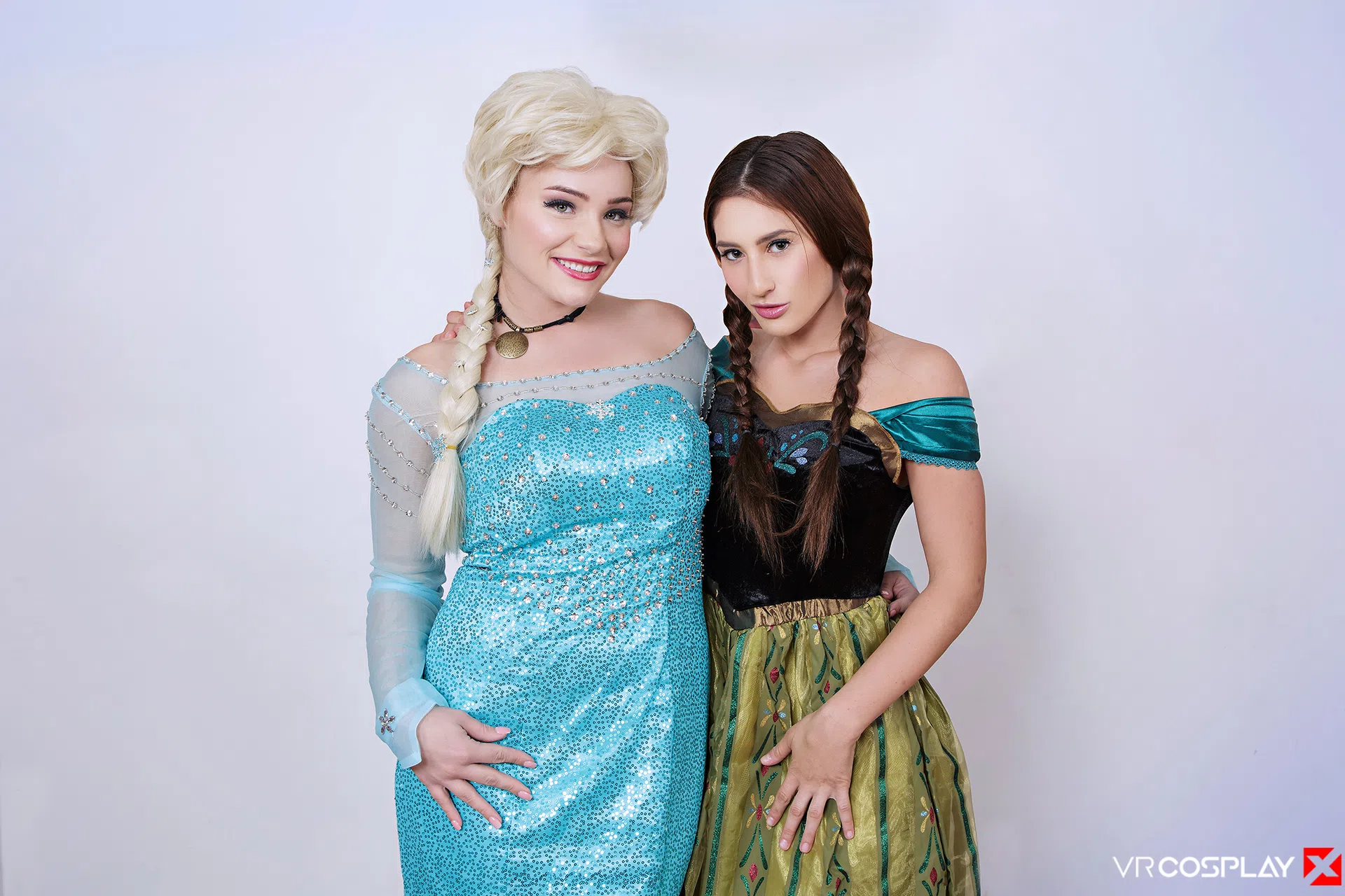 davina-davis-hadley-viscara-frozen-a-xxx-parody-37076 Of Page 1-3.webp