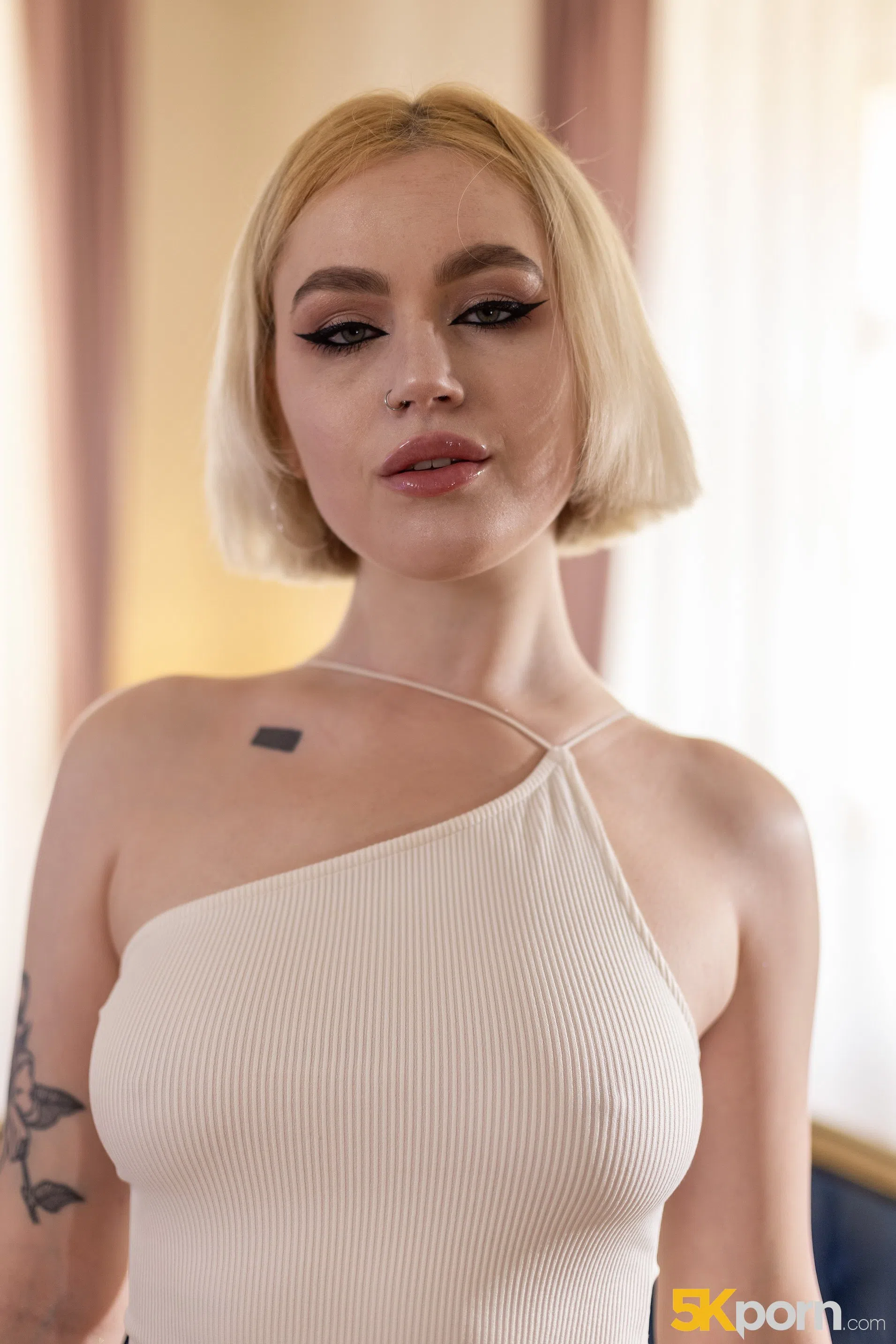 greta-foss-5k-porn-170129 Of Page 1-1.webp