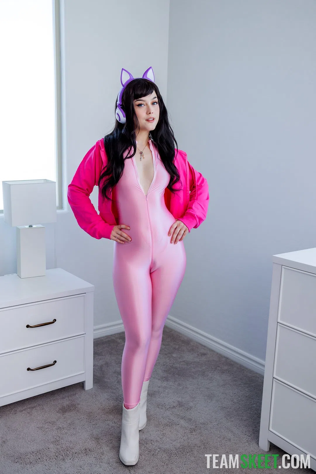 jade-valentine-teens-love-anal-154233 Of Page 1-1.webp