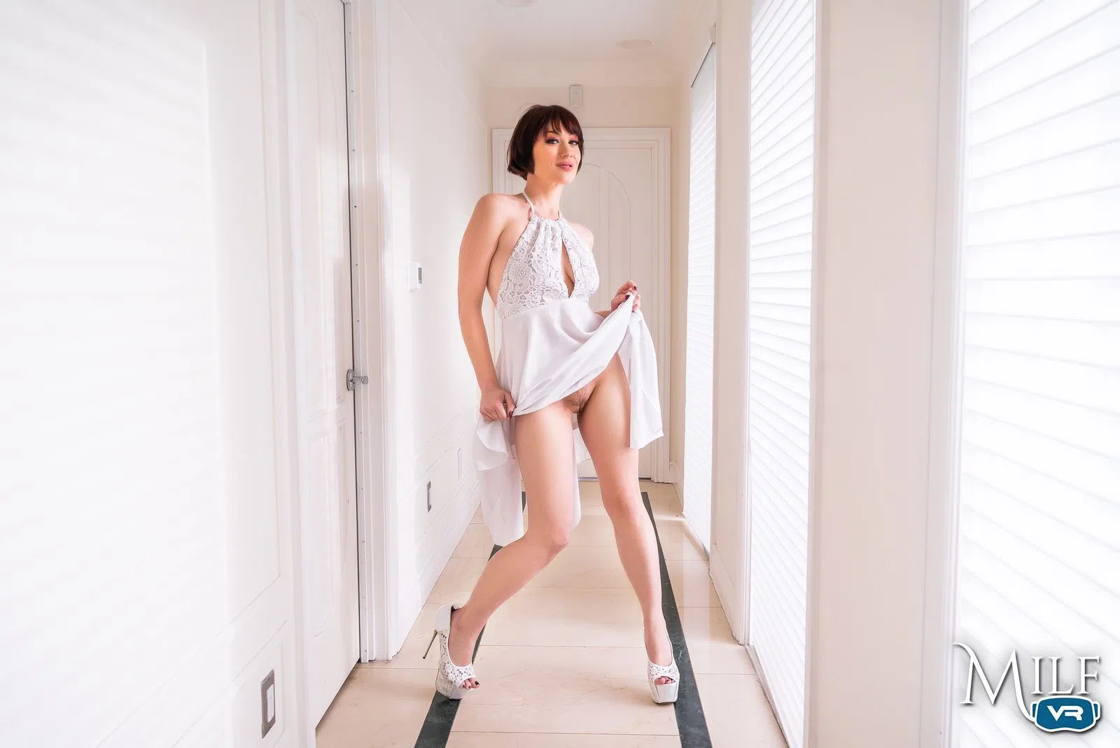jessica-ryan-milf-vr-91993 Of Page 1-3.webp