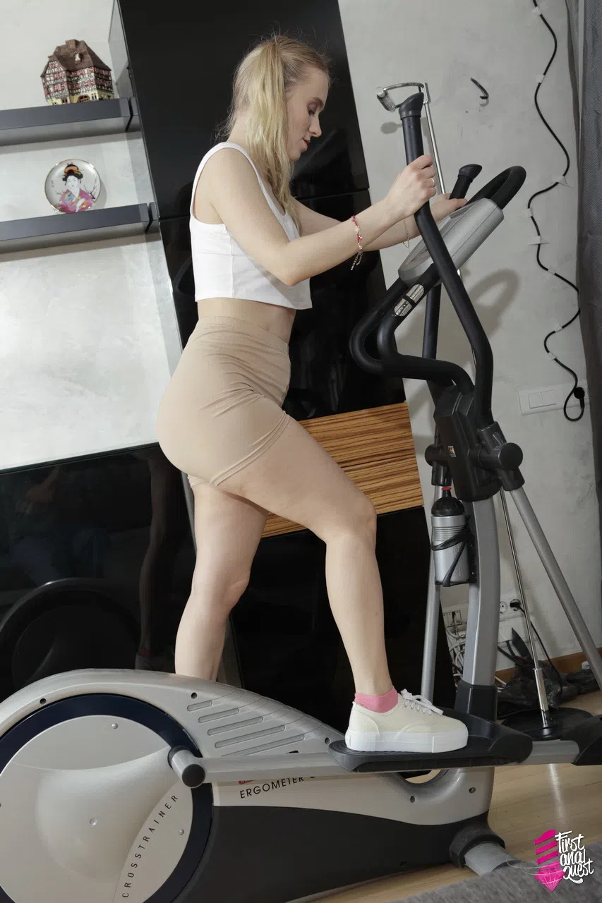 light-fairy-first-anal-quest-88493 Of Page 1-1.webp