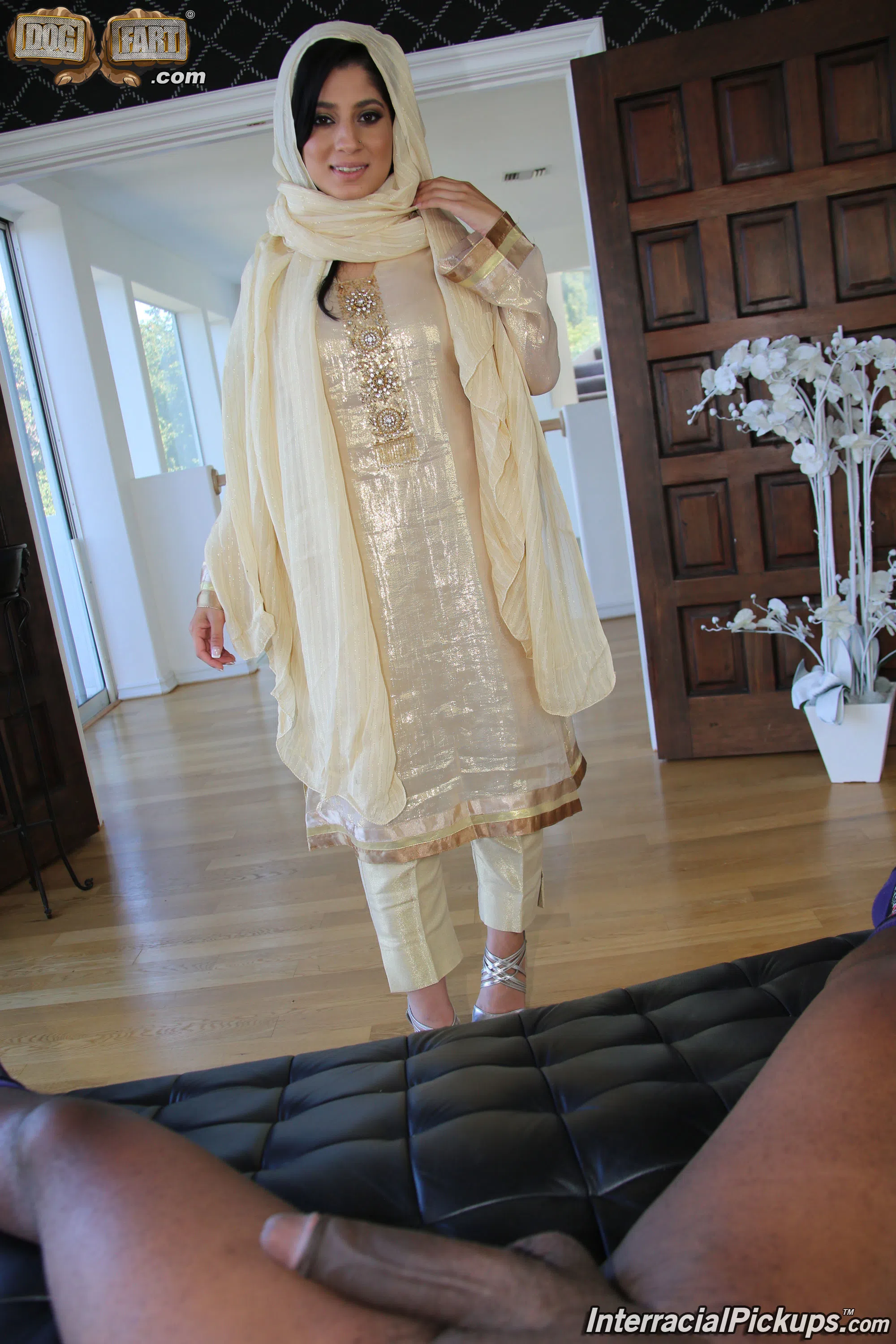 nadia-ali-interracial-pickups-7819 Of Page 1-1.webp
