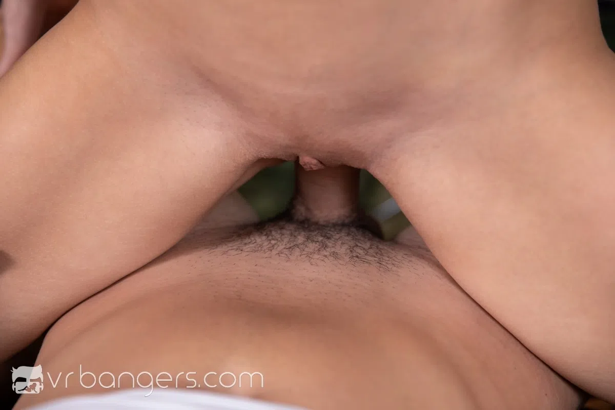 nelly-kent-vr-bangers-90237 Of Page 1-5.webp