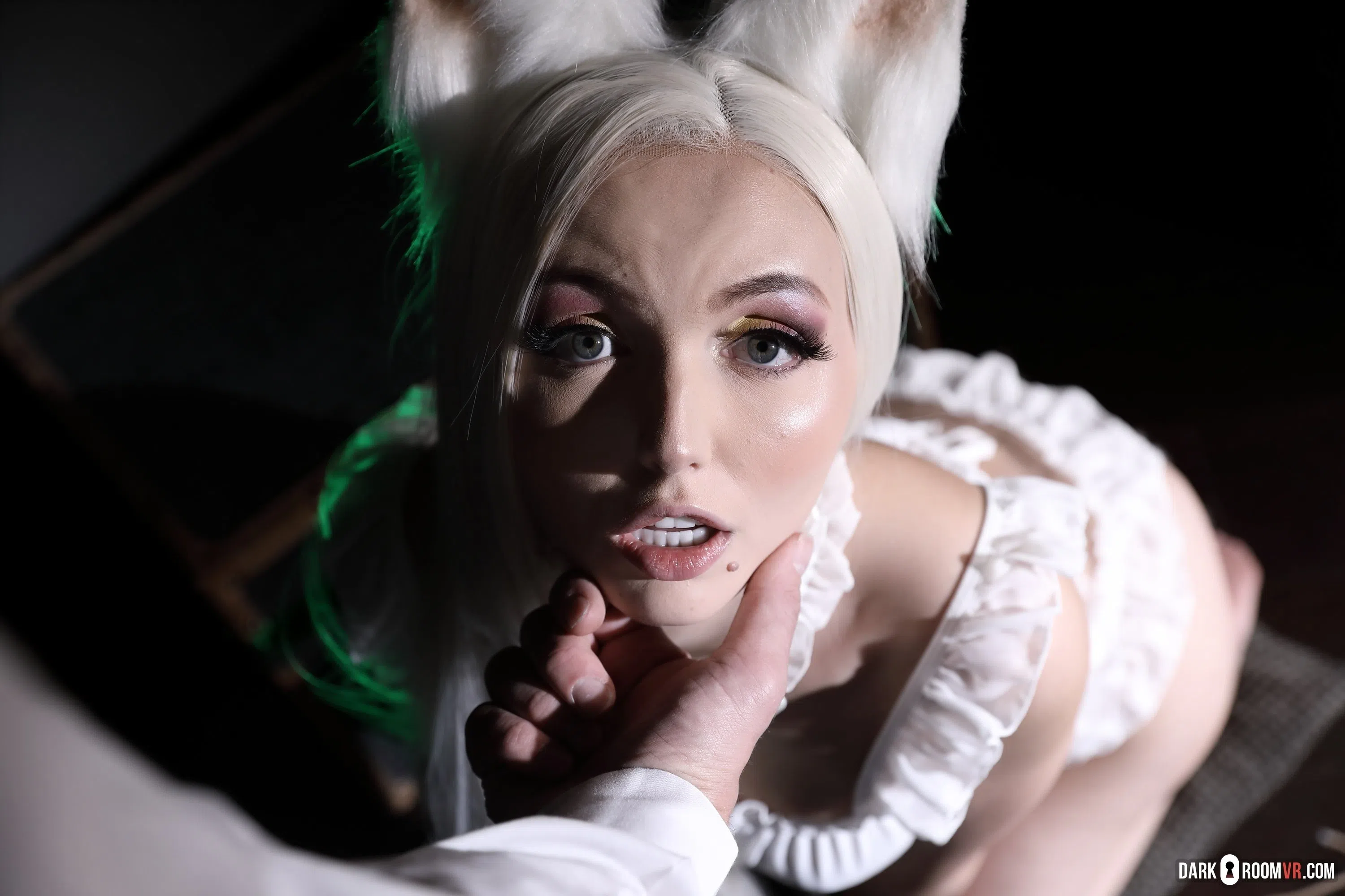 sia-siberia-dark-room-vr-120757 Of Page 1-5.webp