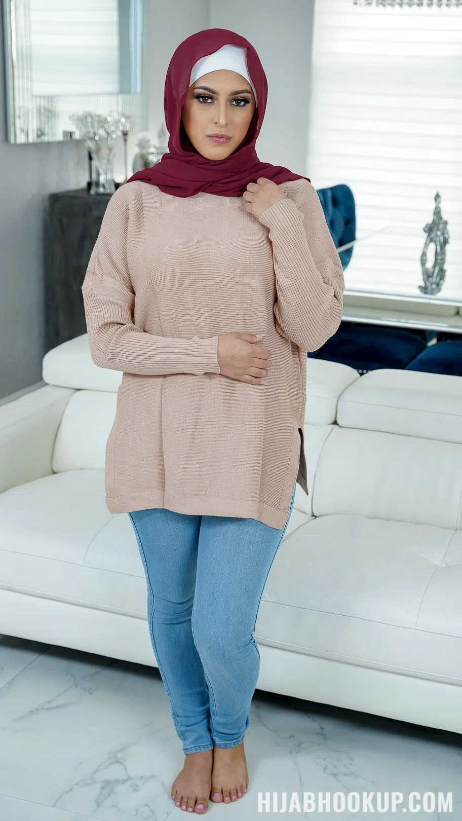 sophia-leone-hijab-hookup-115270 Of Page 1-1.webp