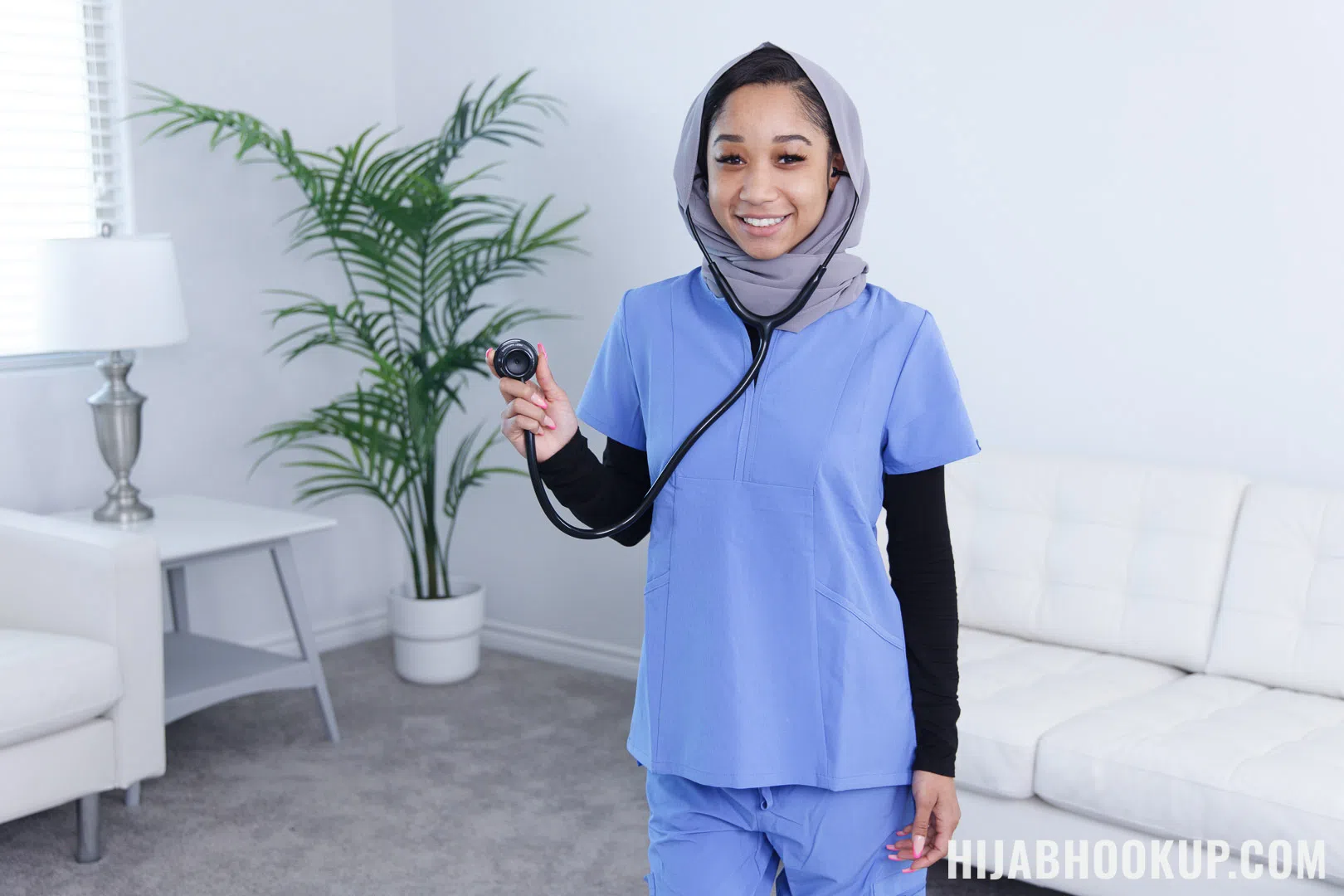 alicia-reign-hijab-hookup-111252 Of Page 1-1.webp