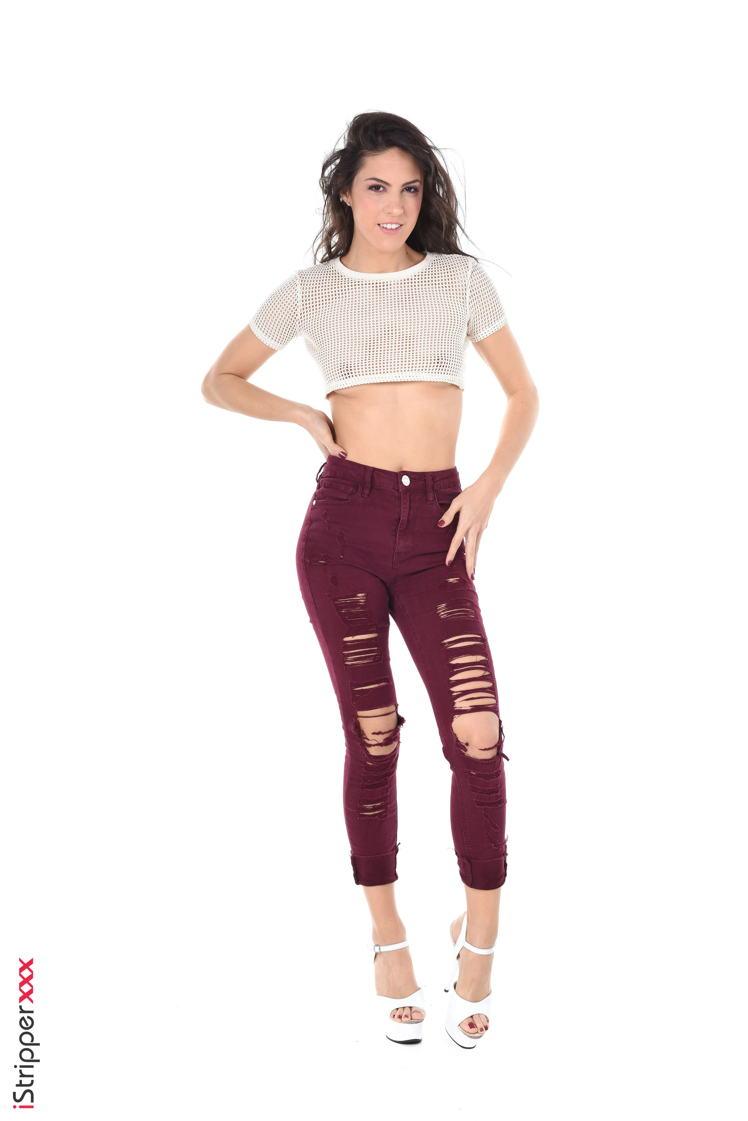 carolina-abril-istripper-77680 Of Page 1-1.webp