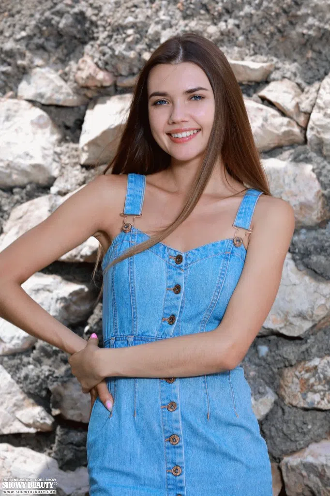 georgia-showy-beauty-156981 Of Page 1-1.webp