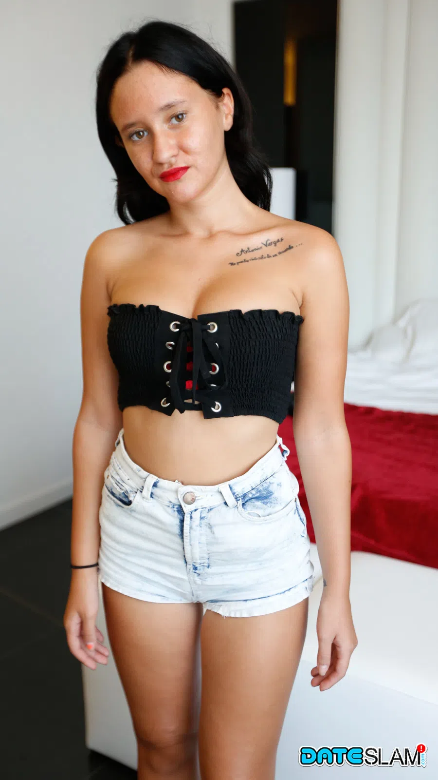 gina-ferocius-date-slam-47012 Of Page 2-6.webp