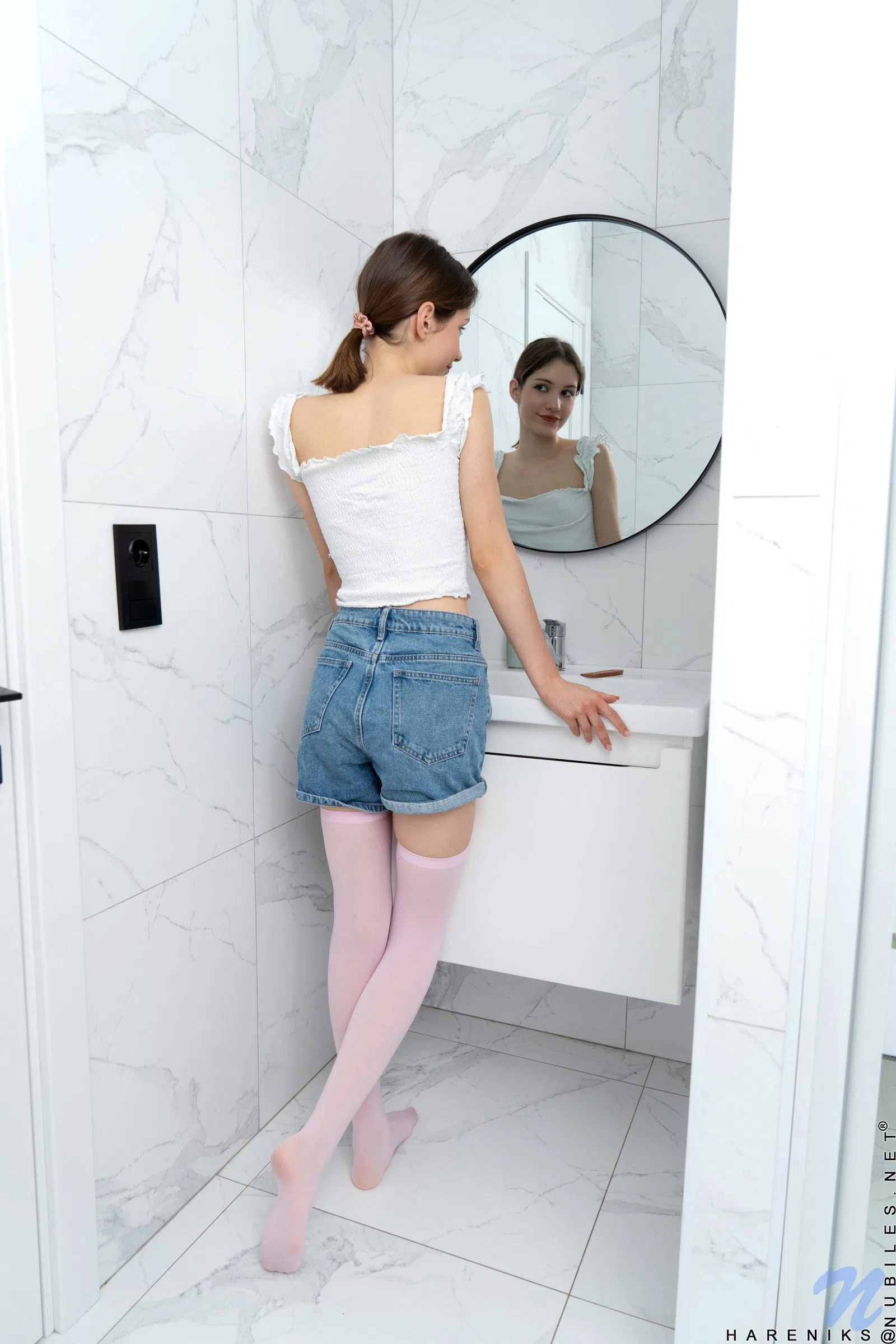 hareniks-nubiles-4-161258 Of Page 1-1.webp
