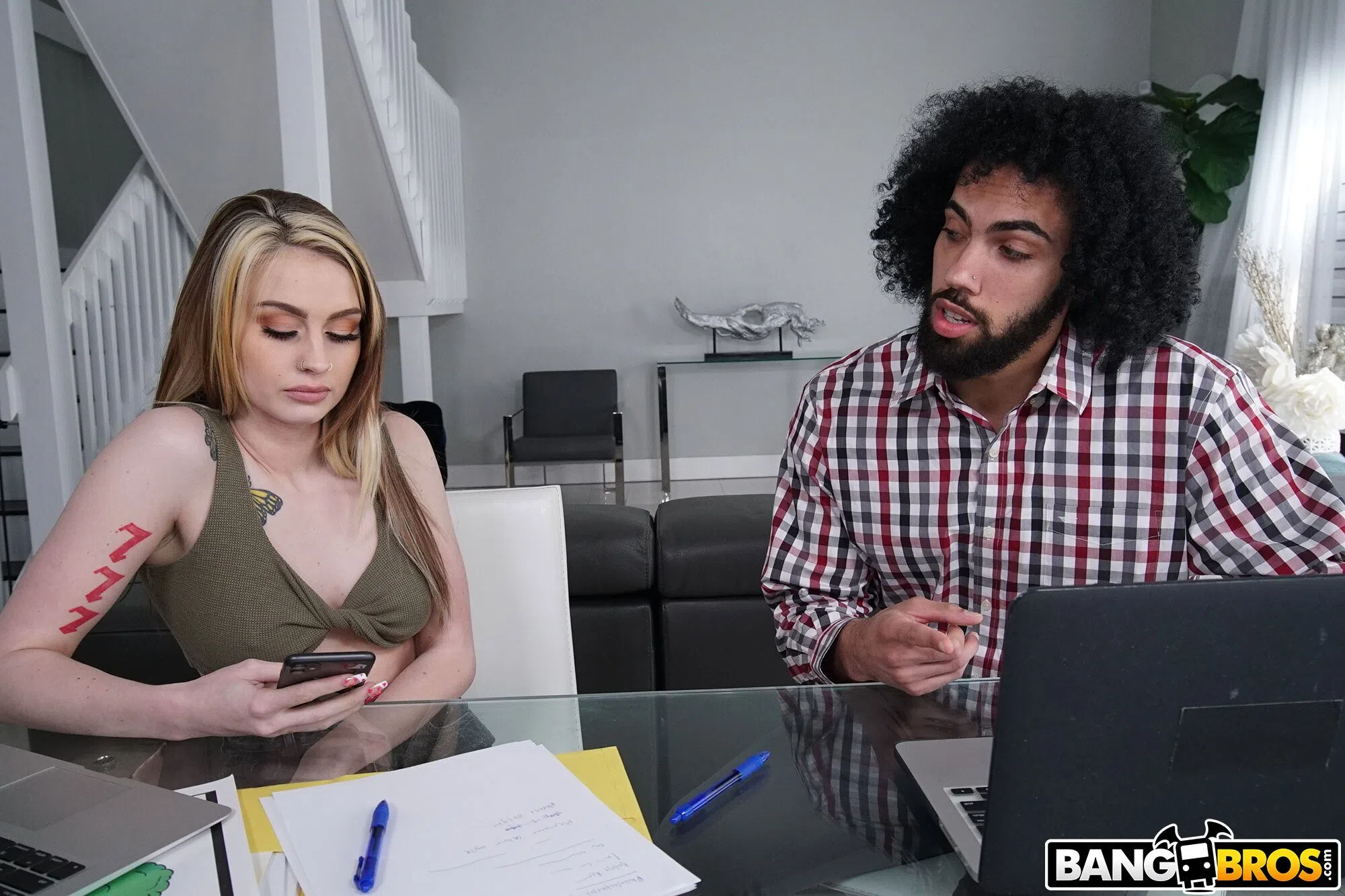 kimberly-snow-bangbros-18-121309 Of Page 1-1.webp