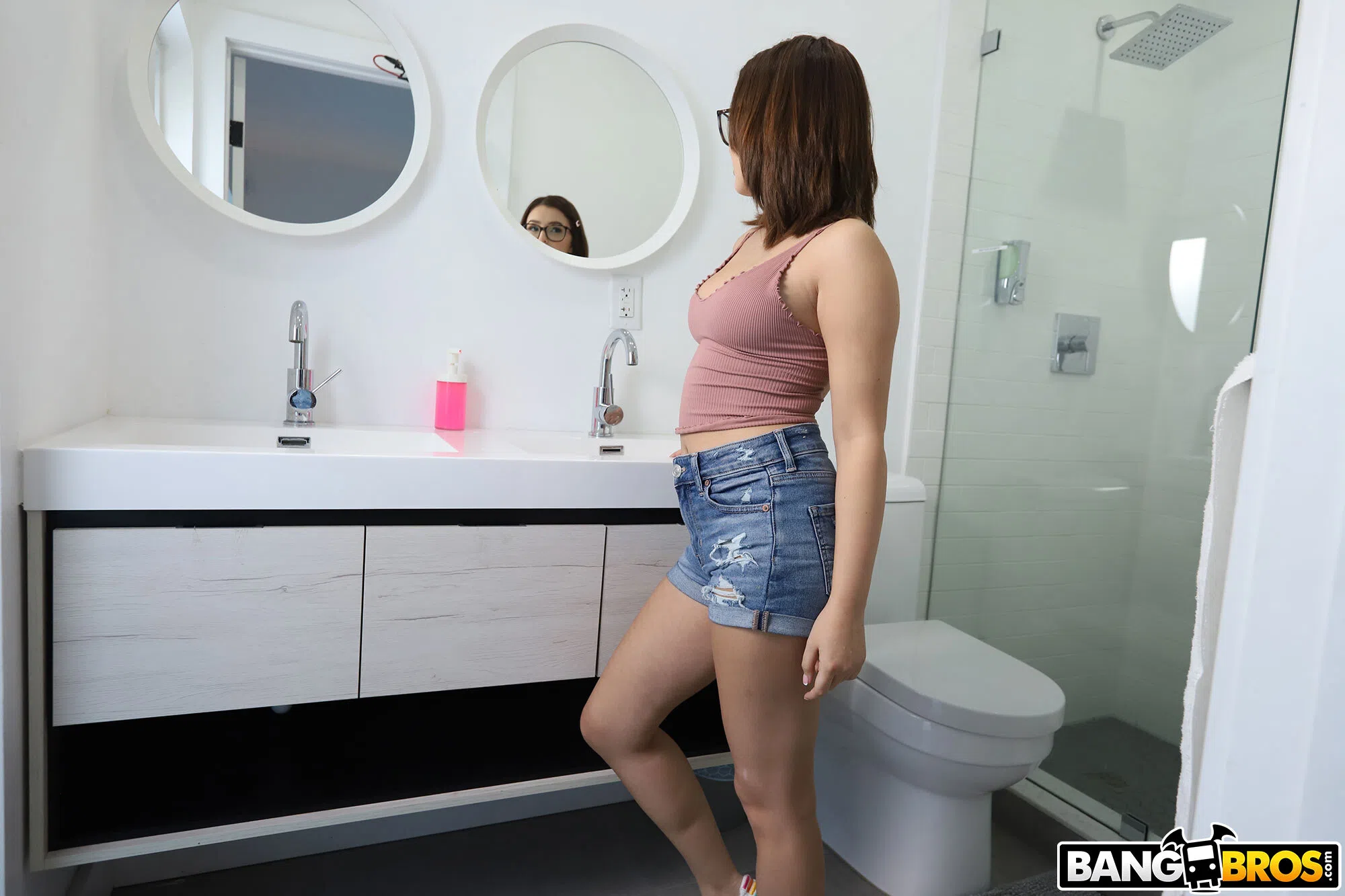 leana-lovings-bang-pov-110518 Of Page 1-1.webp
