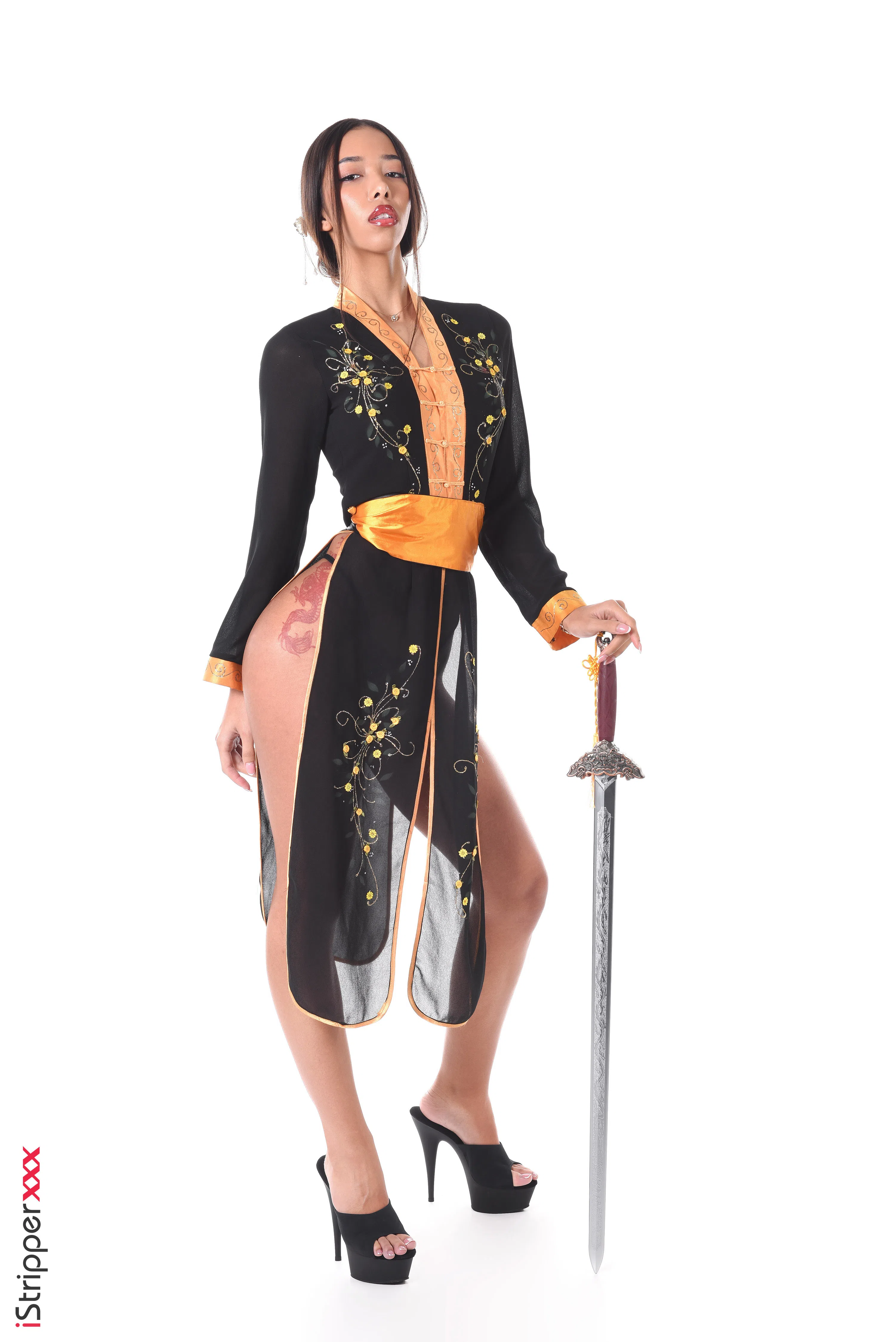 lia-lin-istripper-191448 Of Page 1-1.webp