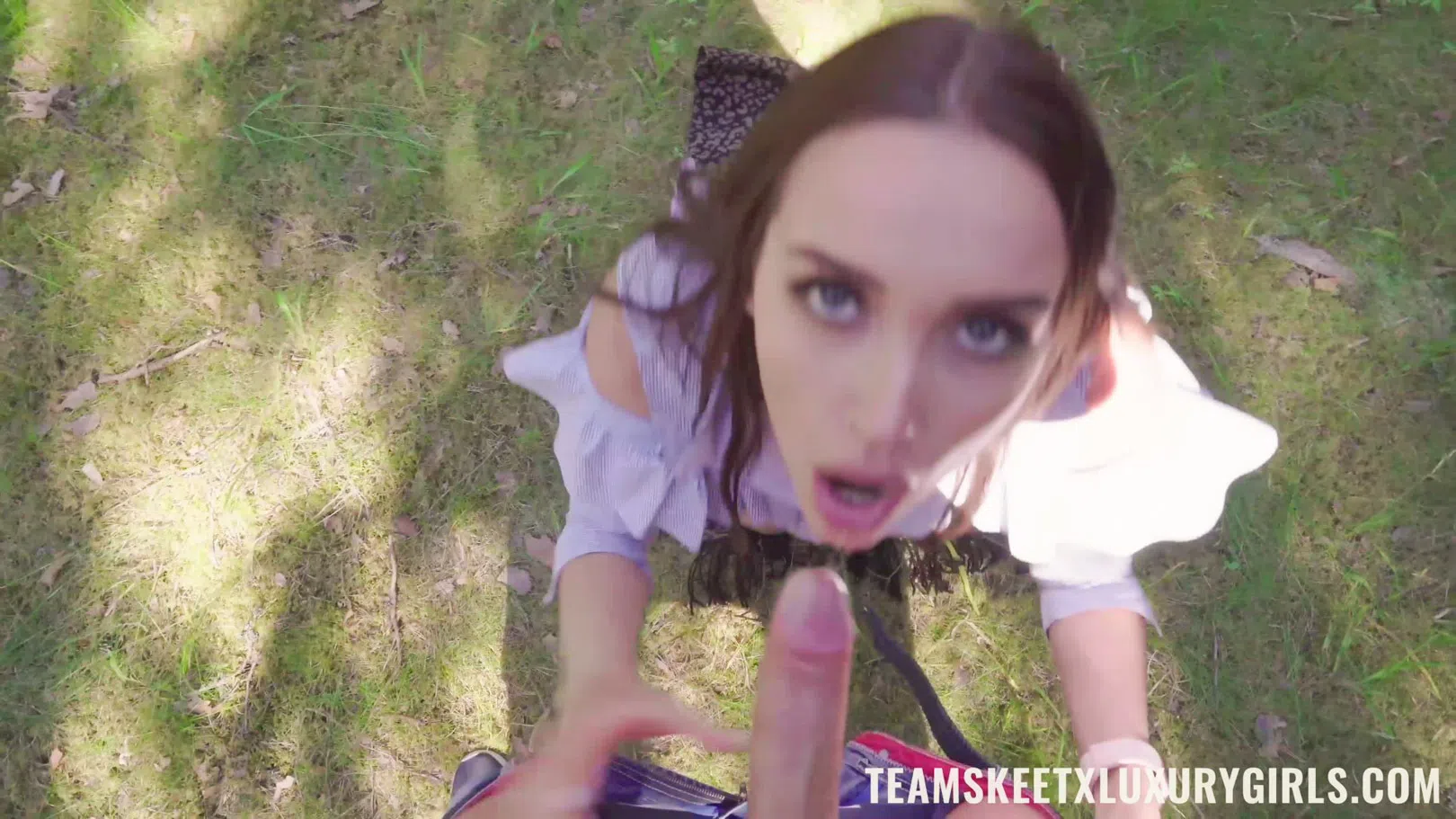 luxury-girl-team-skeet-102407 Of Page 1-5.webp