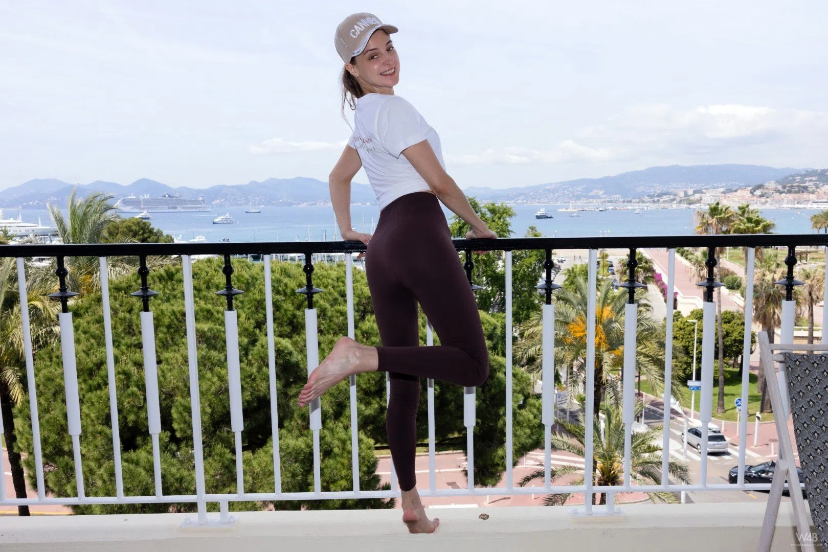 melena-maria-watch-4-beauty-166827 Of Page 1-1.webp