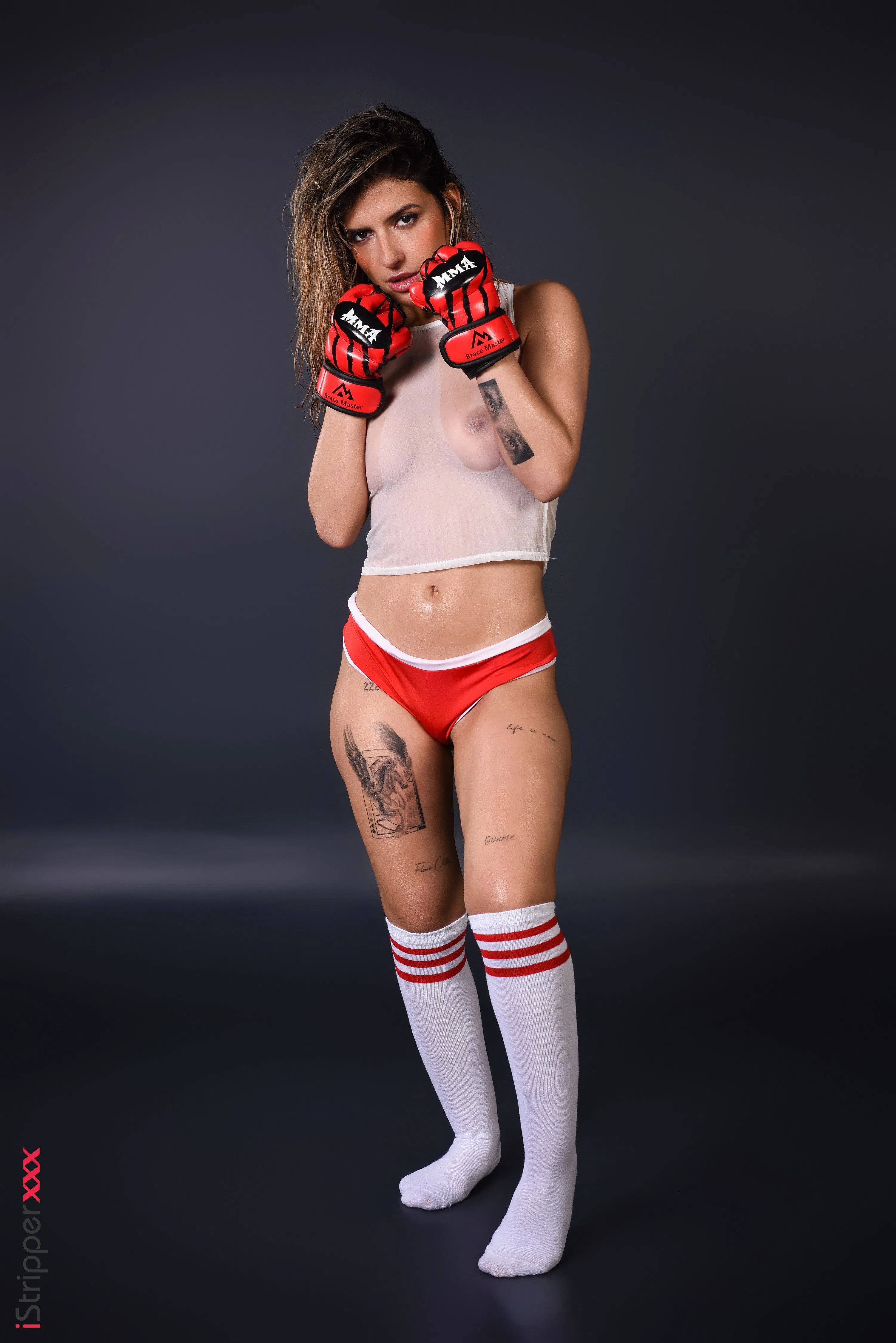 serena-gomes-istripper-207300 Of Page 1-1.webp