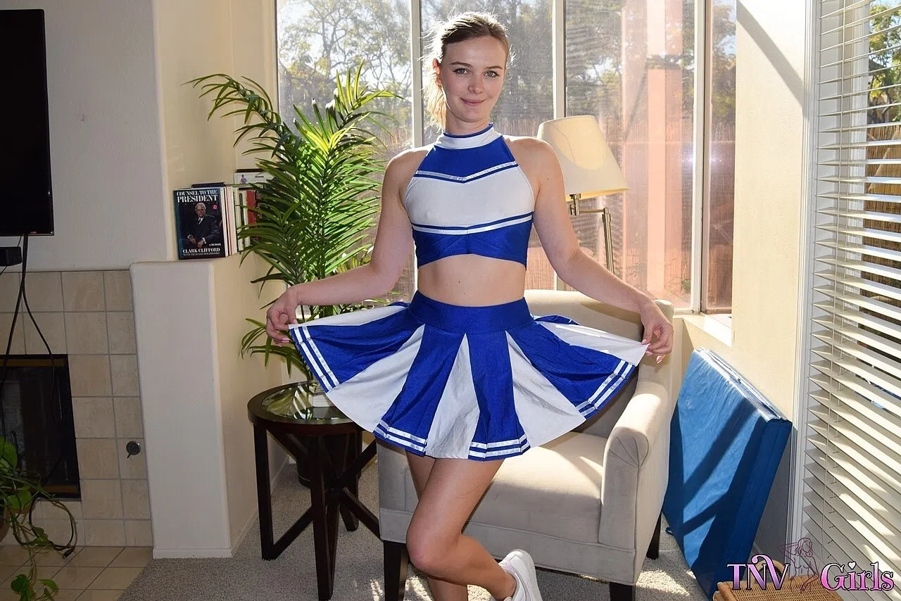 stella-sedona-tnv-girls-185685 Of Page 1-1.webp