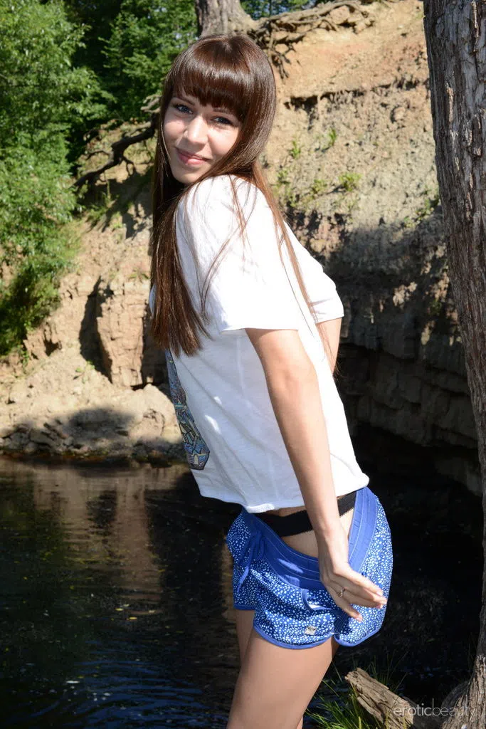 alma-erotic-beauty-39867 Of Page 1-1.webp