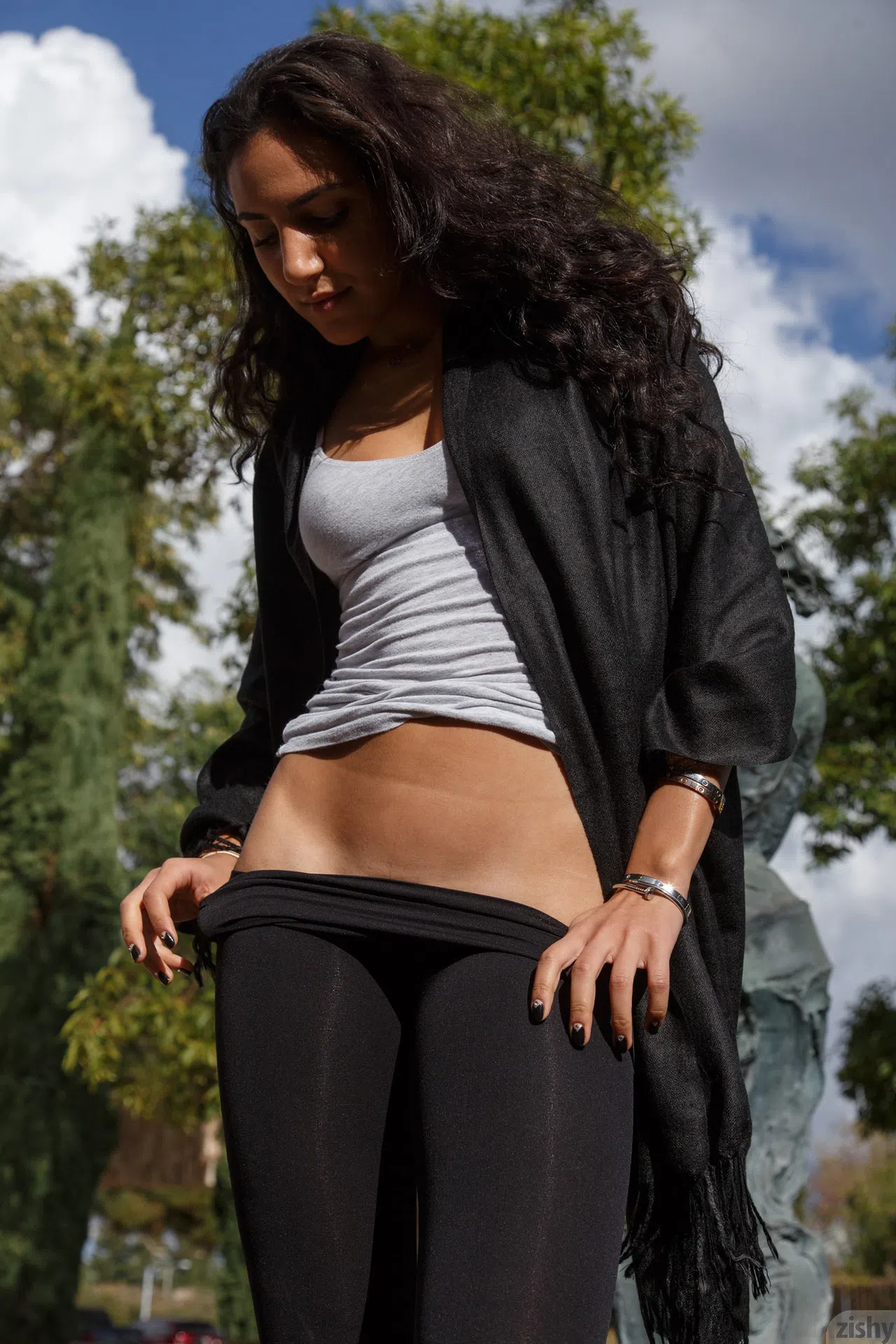 cameron-hamze-fall-fash-zishy-22077 Of Page 1-2.webp