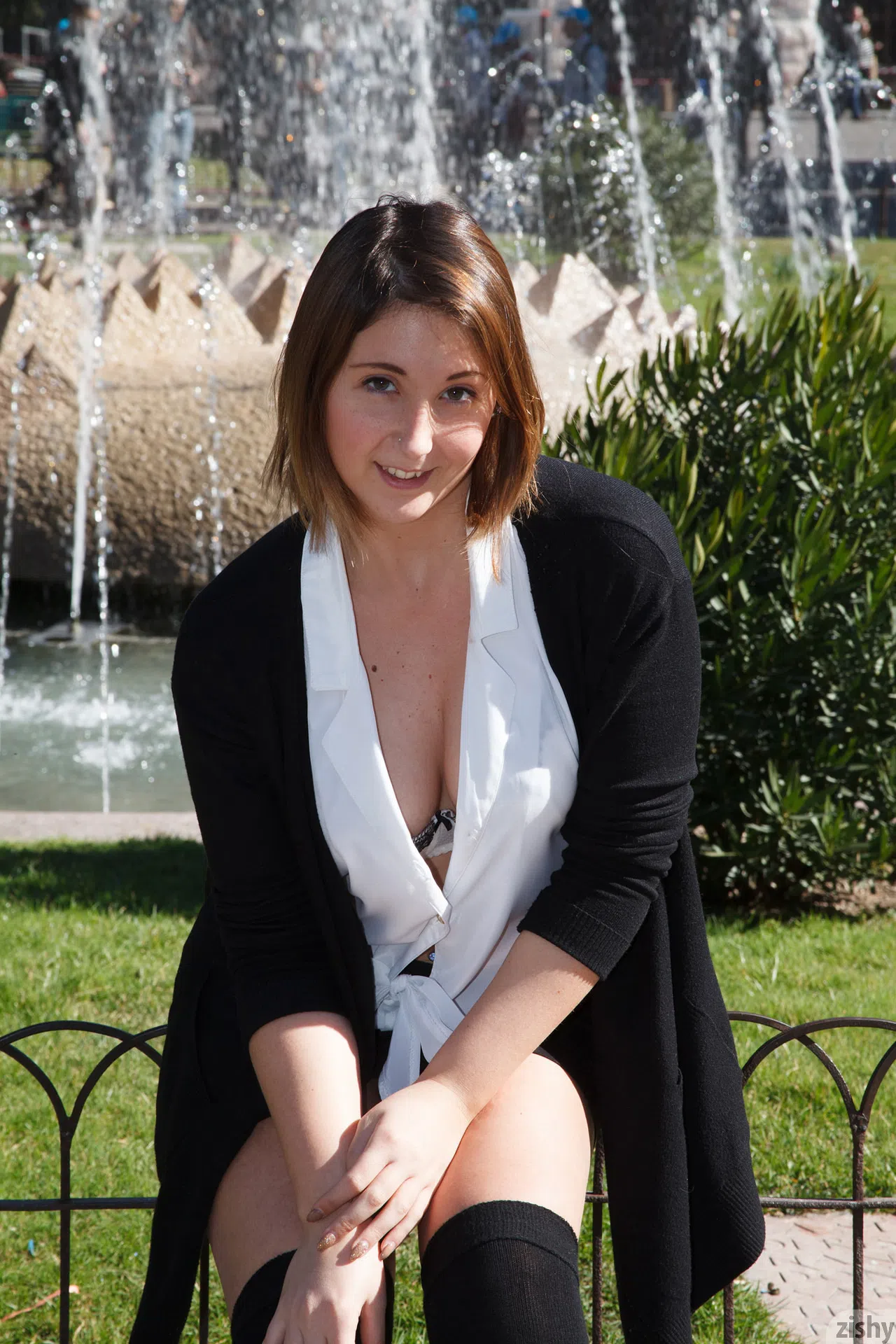 carolina-firenze-breathing-italian-oxygen-zishy-44413 Of Page 1-1.webp
