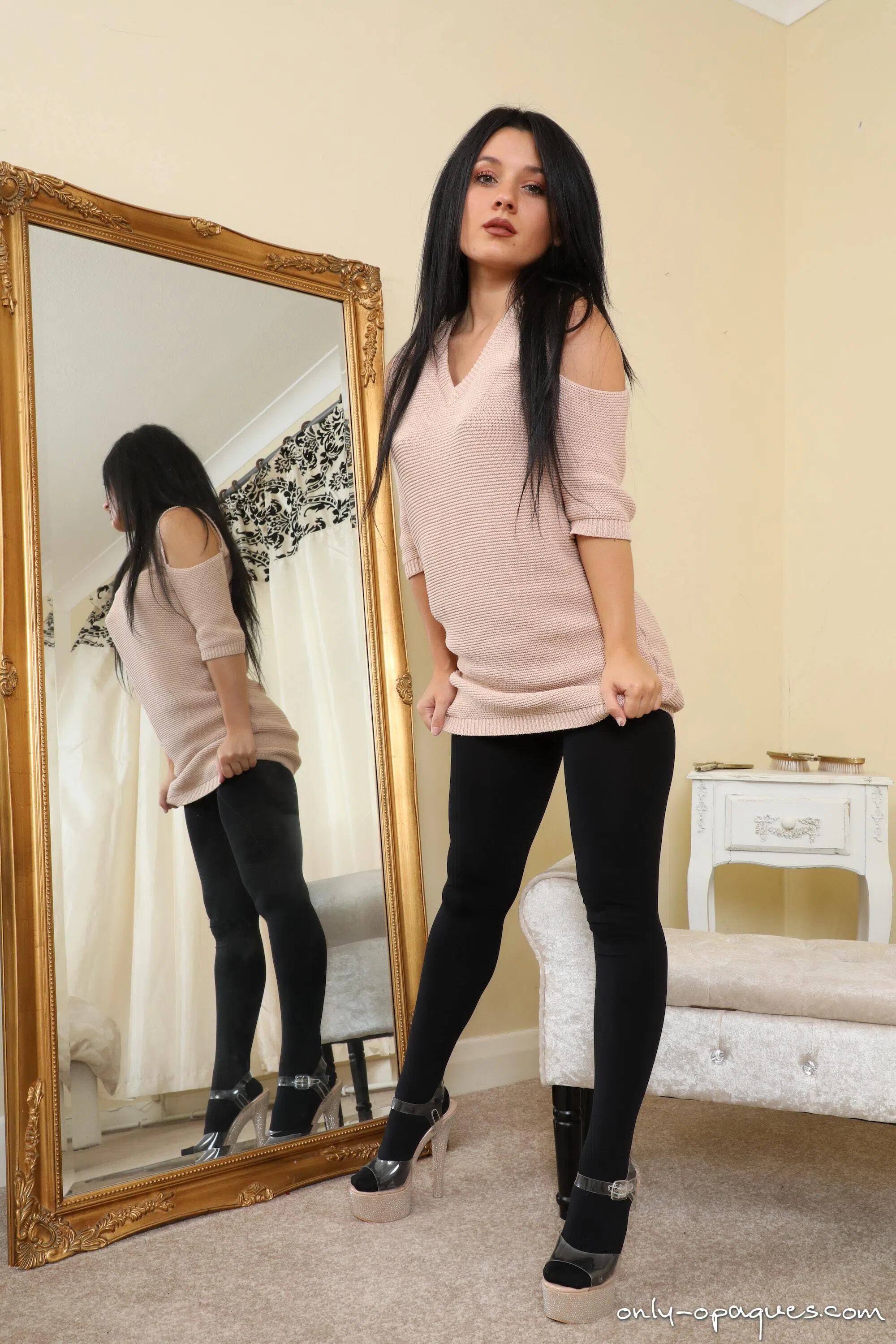 chelsea-chamberlain-only-opaques-149567 Of Page 1-4.webp