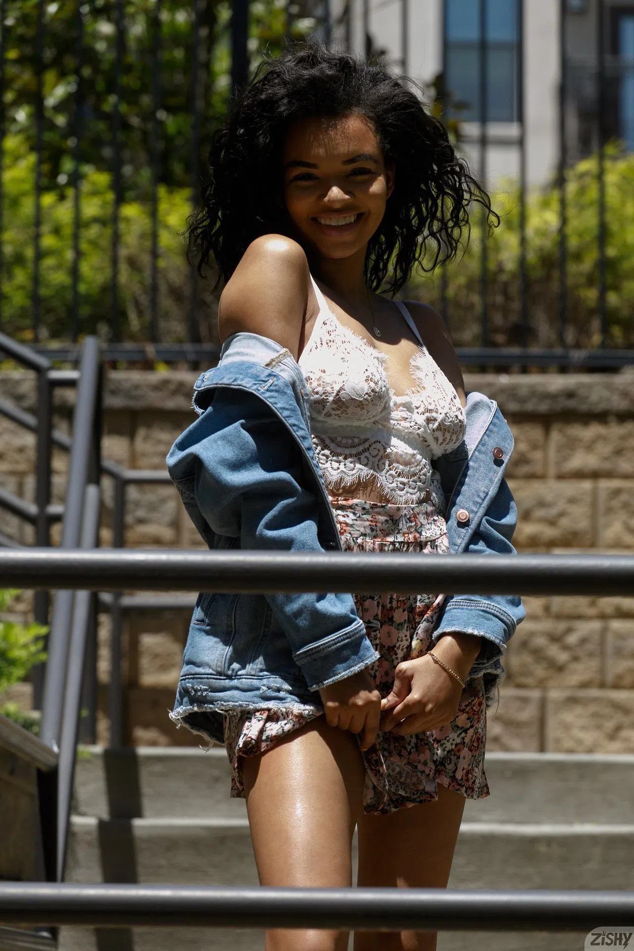 dee-richards-atlanta-is-cold-zishy-131075 Of Page 1-3.webp