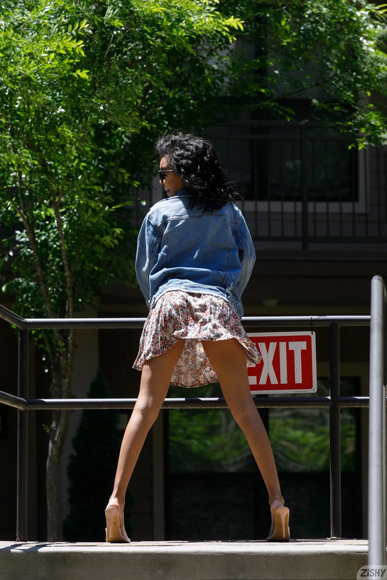 dee-richards-atlanta-is-cold-zishy-131075 Of Page 1-4.webp