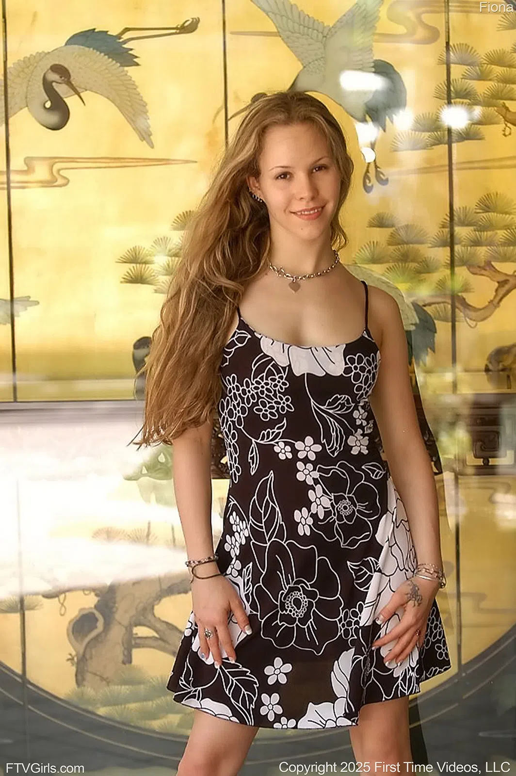 fiona-luv-ftv-girls-6-194019 Of Page 2-6.webp