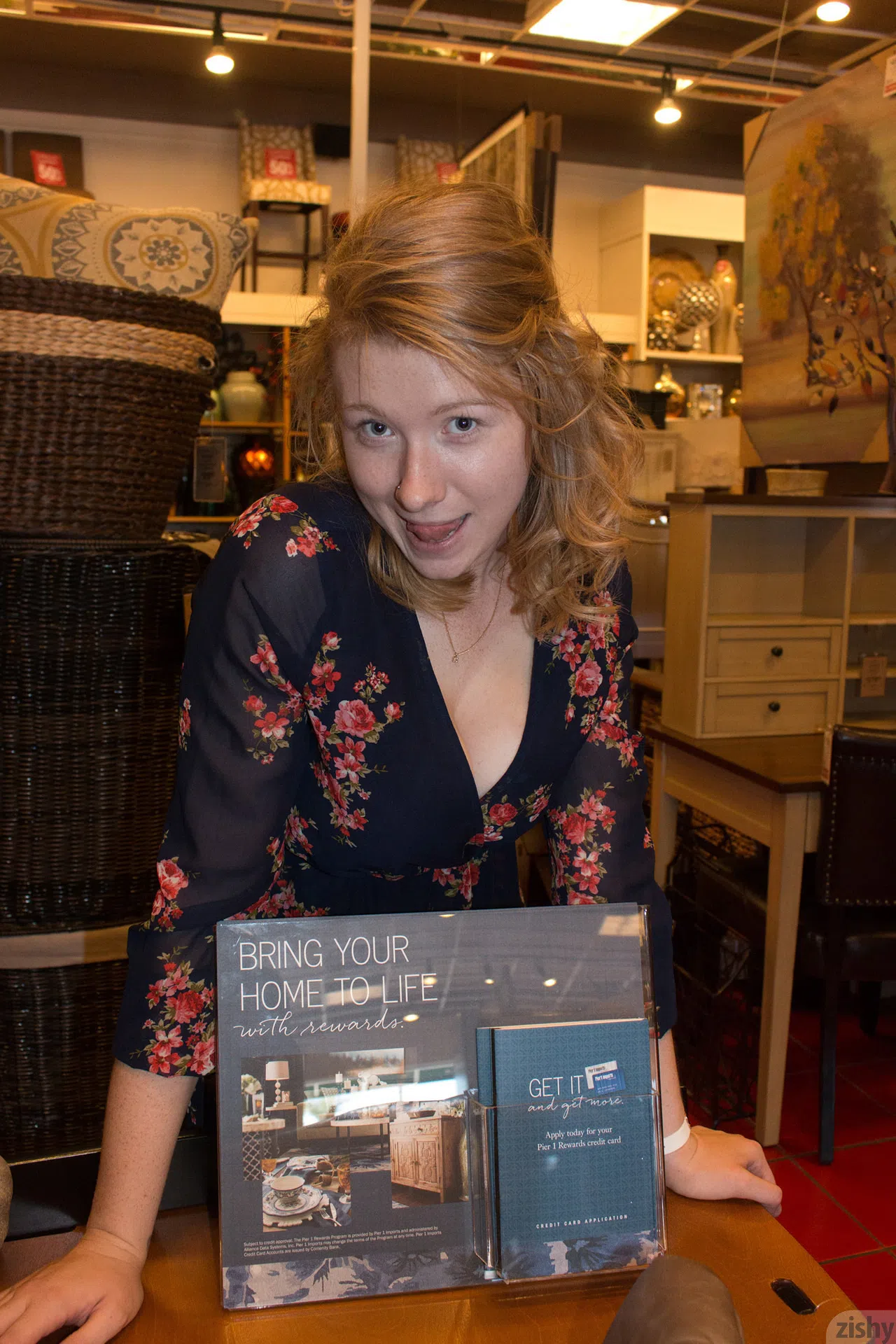 irelynn-dunham-at-pier-one-zishy-21138 Of Page 2-6.webp