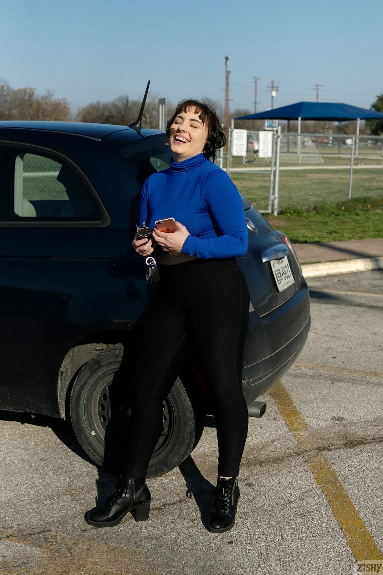 jenna-phillips-bottoms-up-pup-zishy-156794 Of Page 1-1.webp