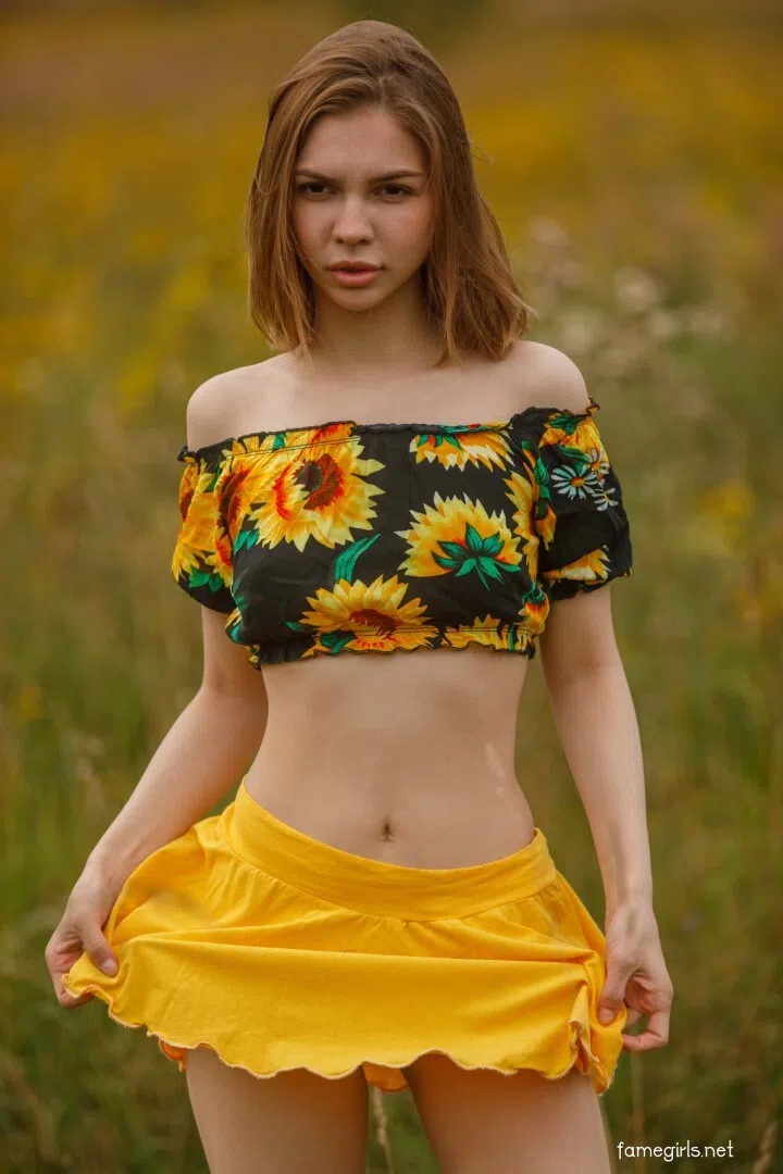 lana-rose-fame-girls-182790 Of Page 1-2.webp