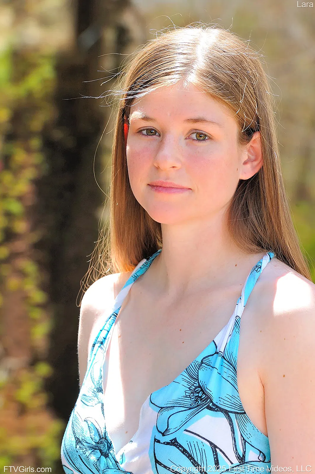 lara-brookes-ftv-girls-3-198373 Of Page 1-1.webp