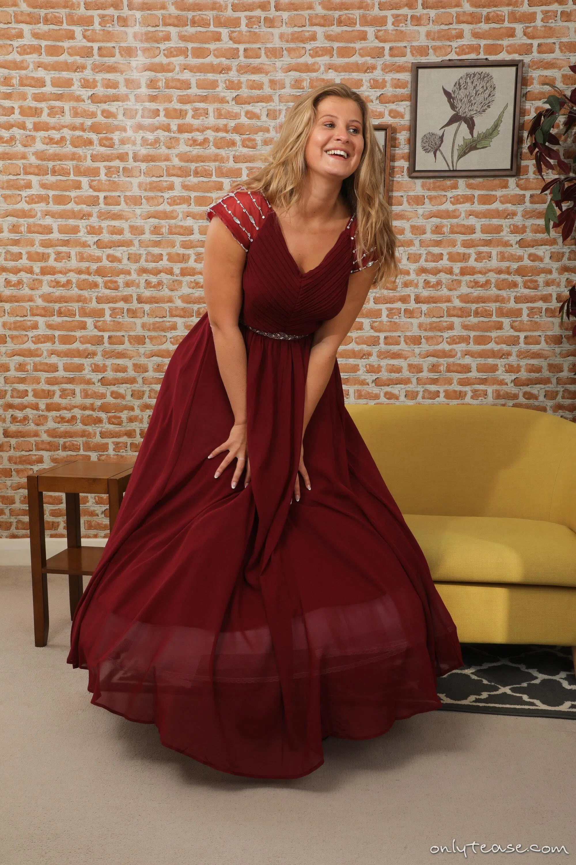 lucy-ava-only-tease-129311 Of Page 1-1.webp