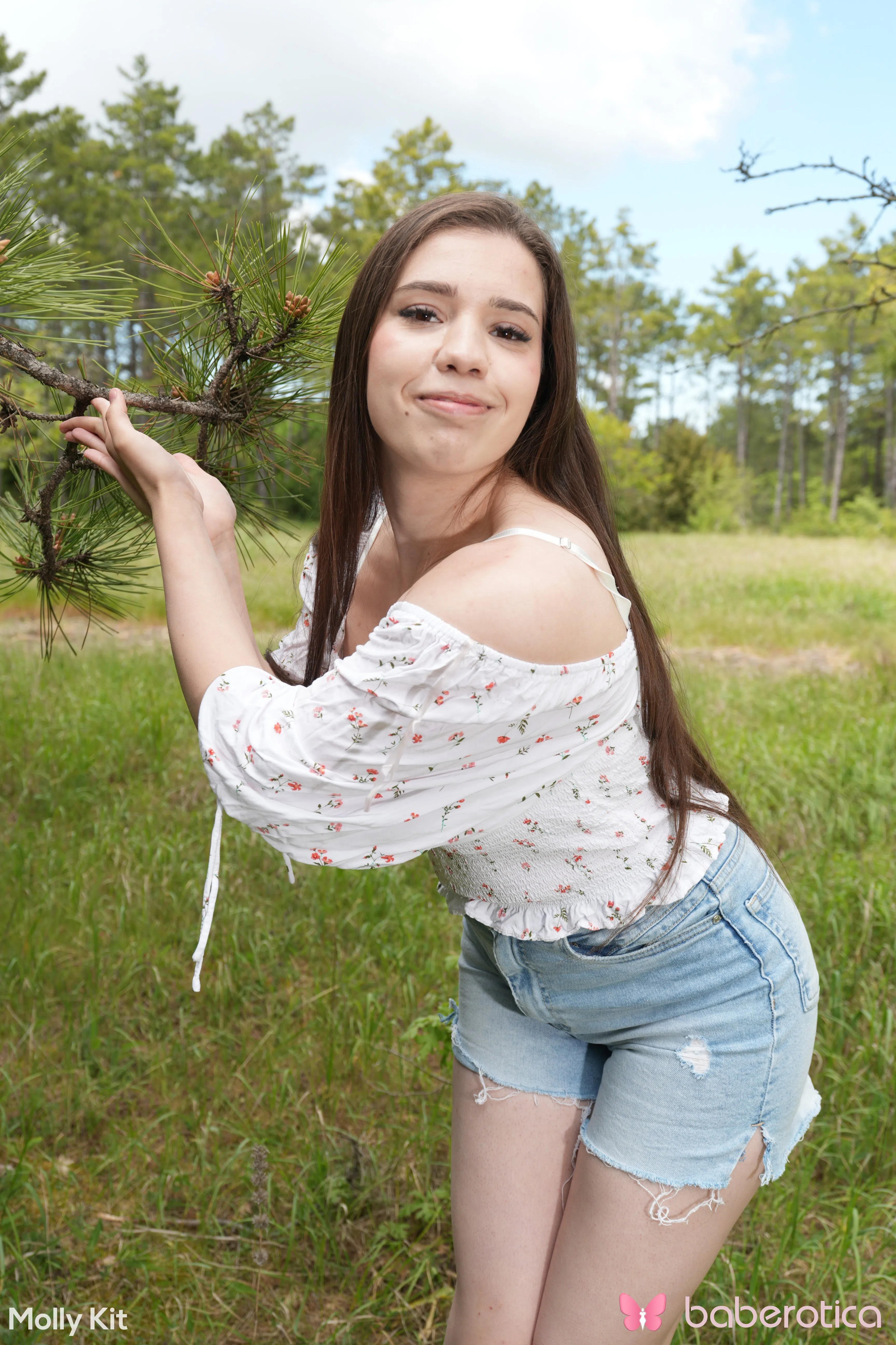 molly-kit-baberotica-208776 Of Page 1-1.webp